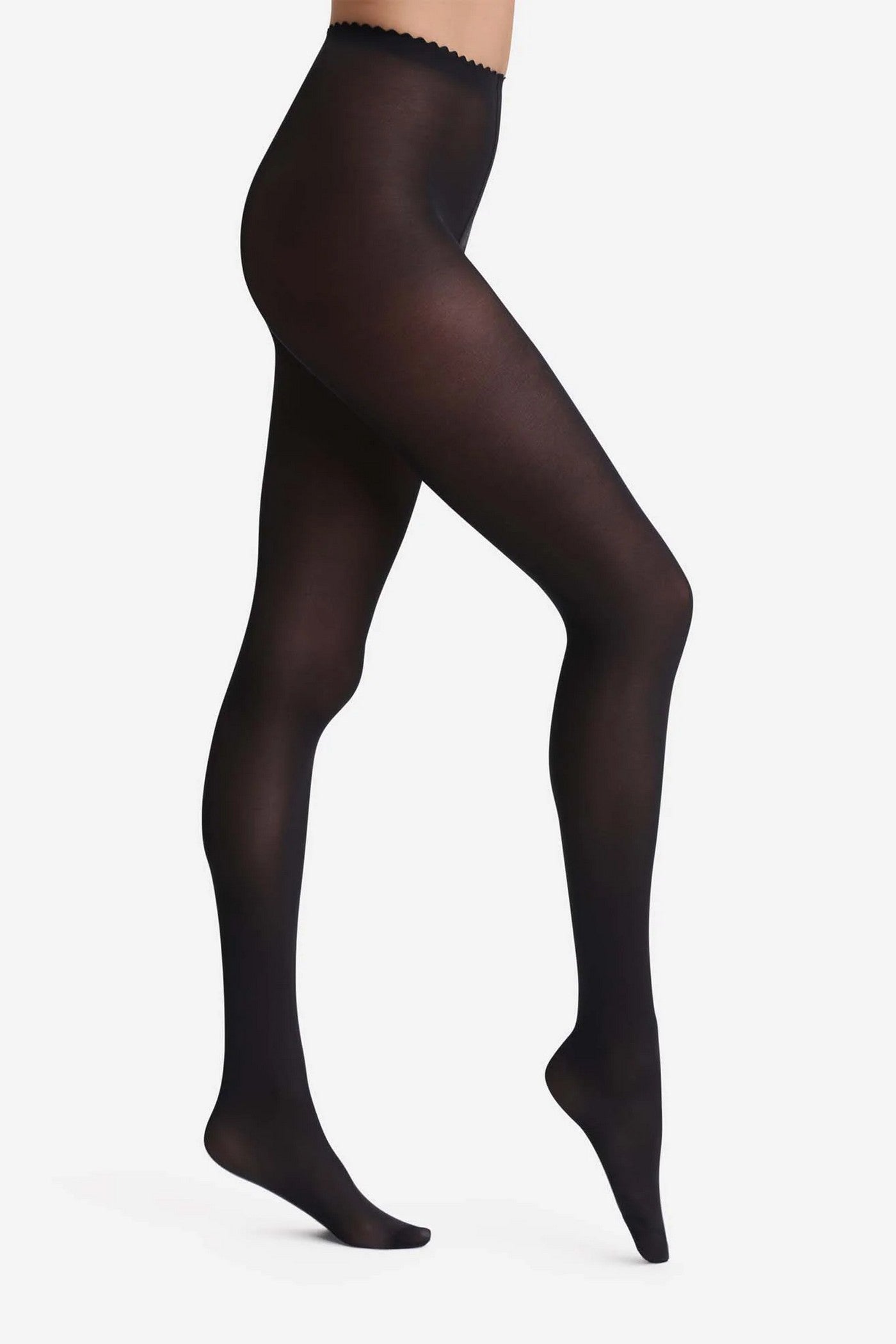 Матовые колготки без шортиков 1790 Body Touch Opaque 40d