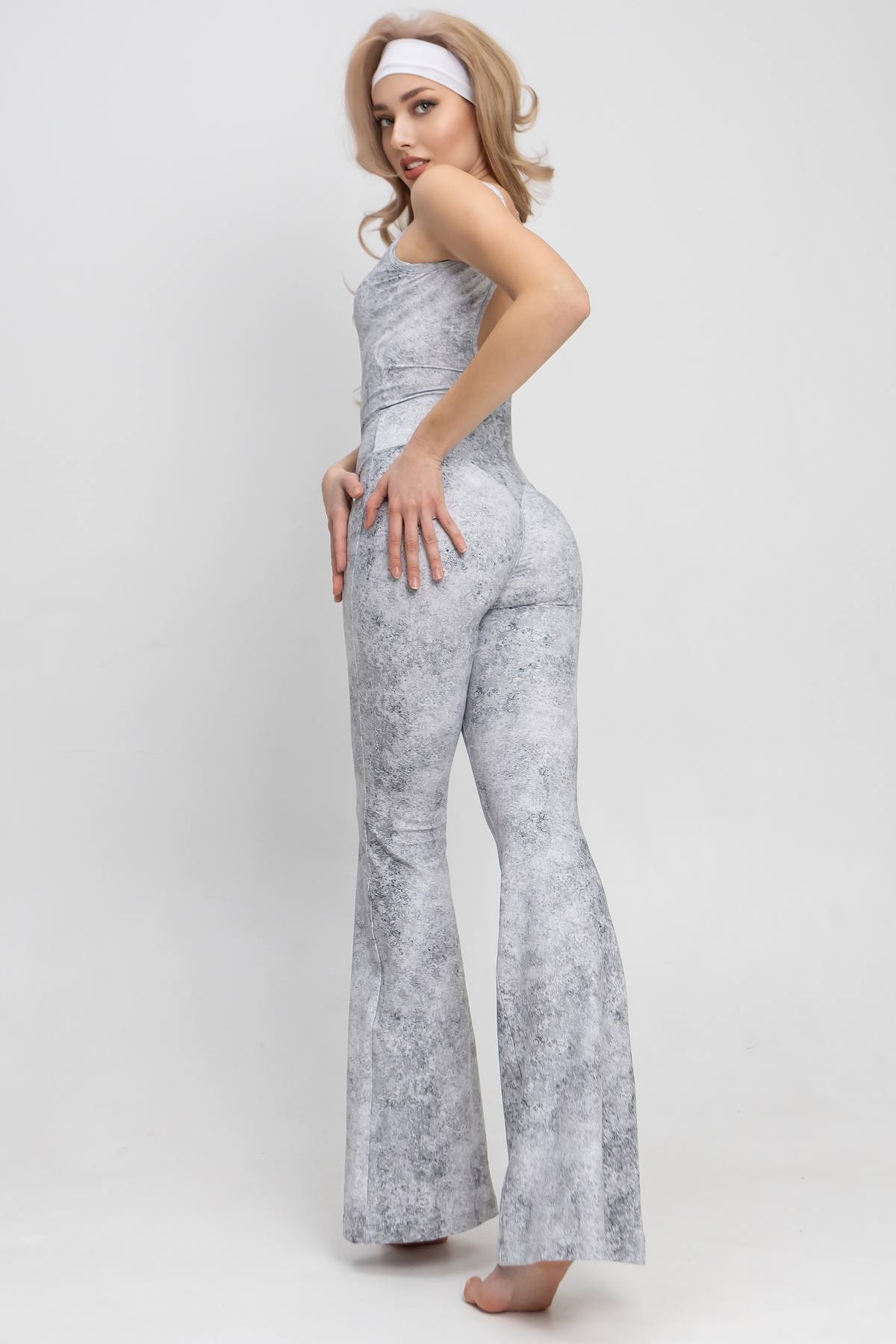 Комбінезон з ефектом пуш-ап F56-P155