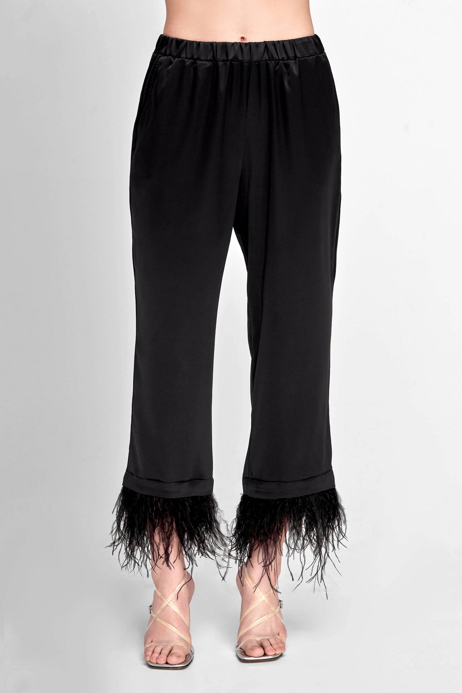 Домашній комплект з пір'ям 8175-6211-8 01 black