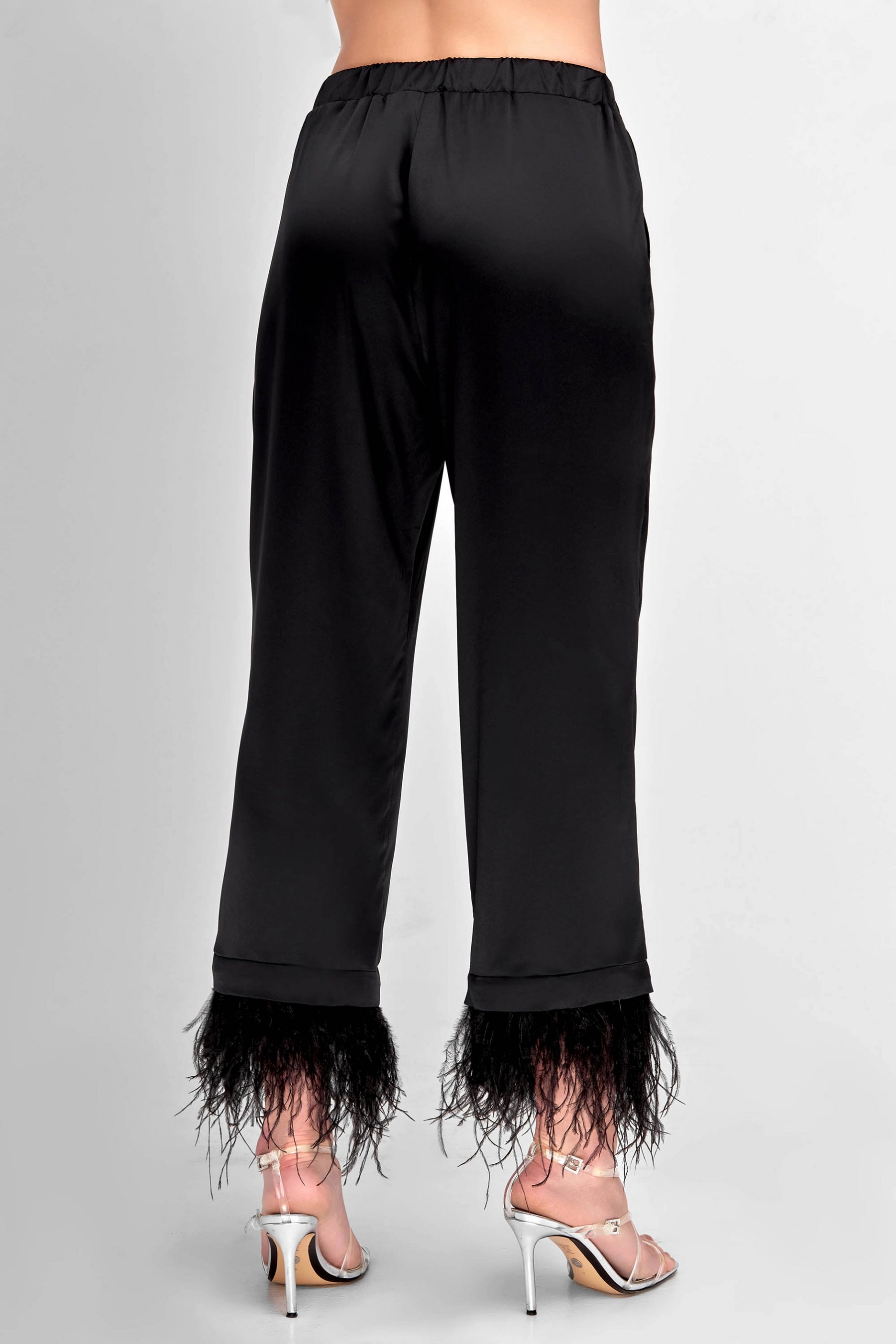 Домашній комплект з пір'ям 8175-6211-8 01 black