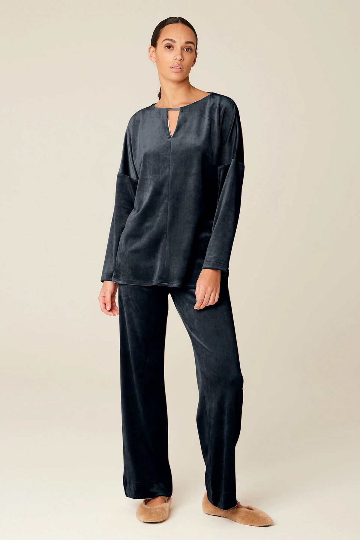 Велюровый комплект Nerice Sensation of tactile touch gray/blue