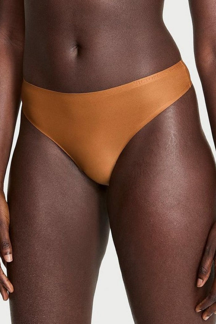 Гладкий комплект білизни 74933413 brown Victoria`s Secret трусики