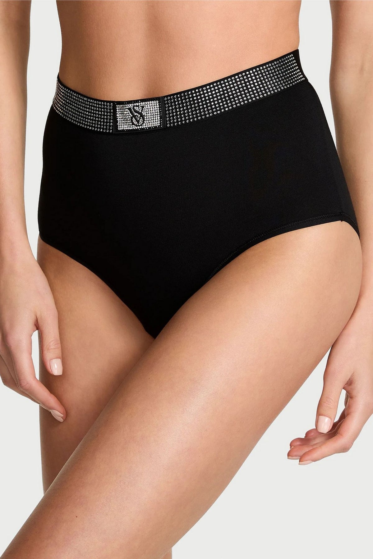 Комплект білизни зі стразами 76206689 Black Victoria`s Secret