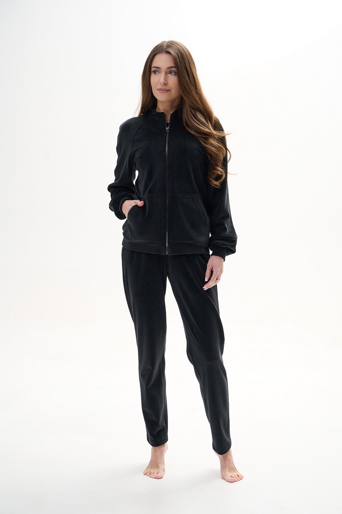 Велюровий костюм 1816 black Wiktoria