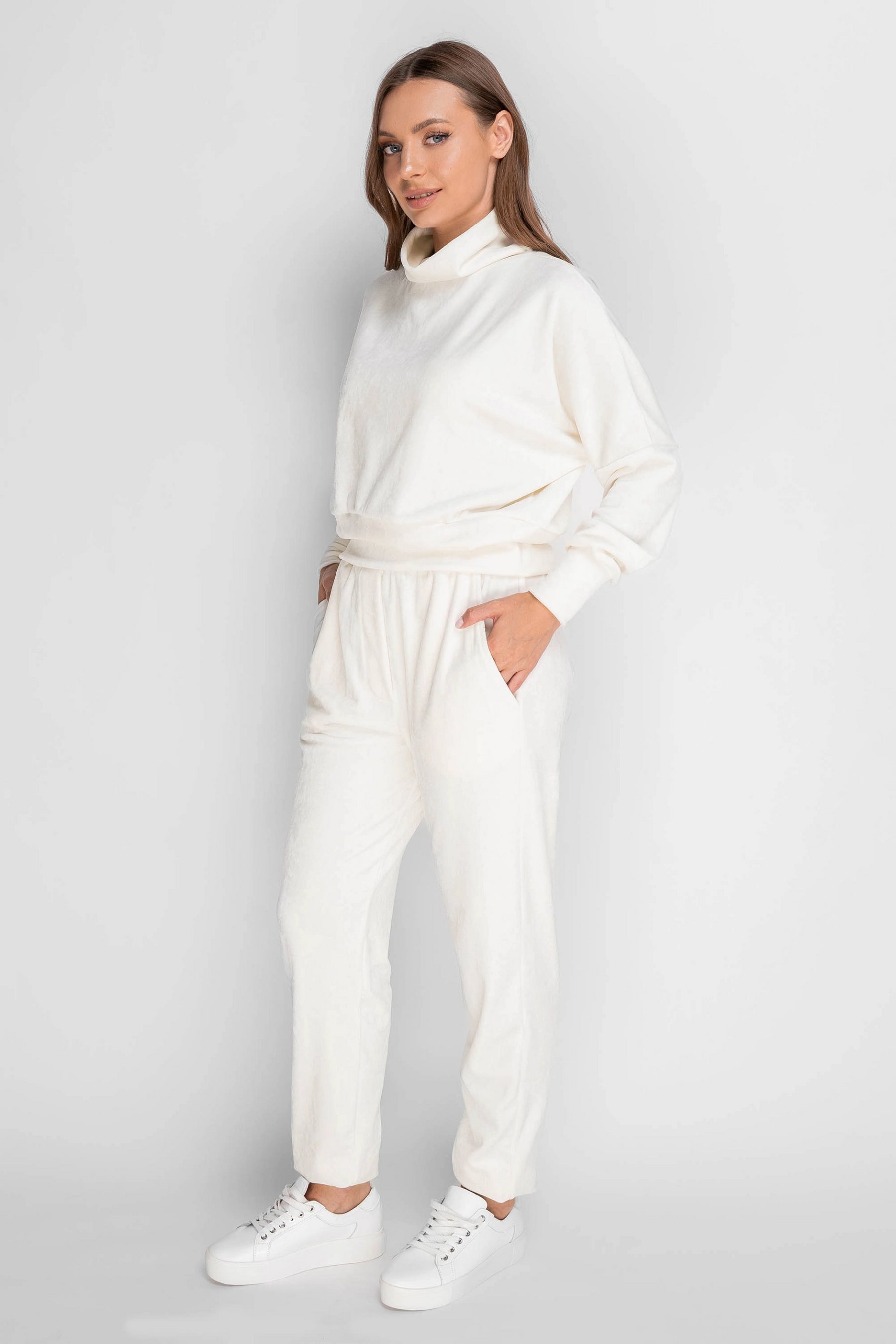 Велюровый костюм 6213-8 03 champagne