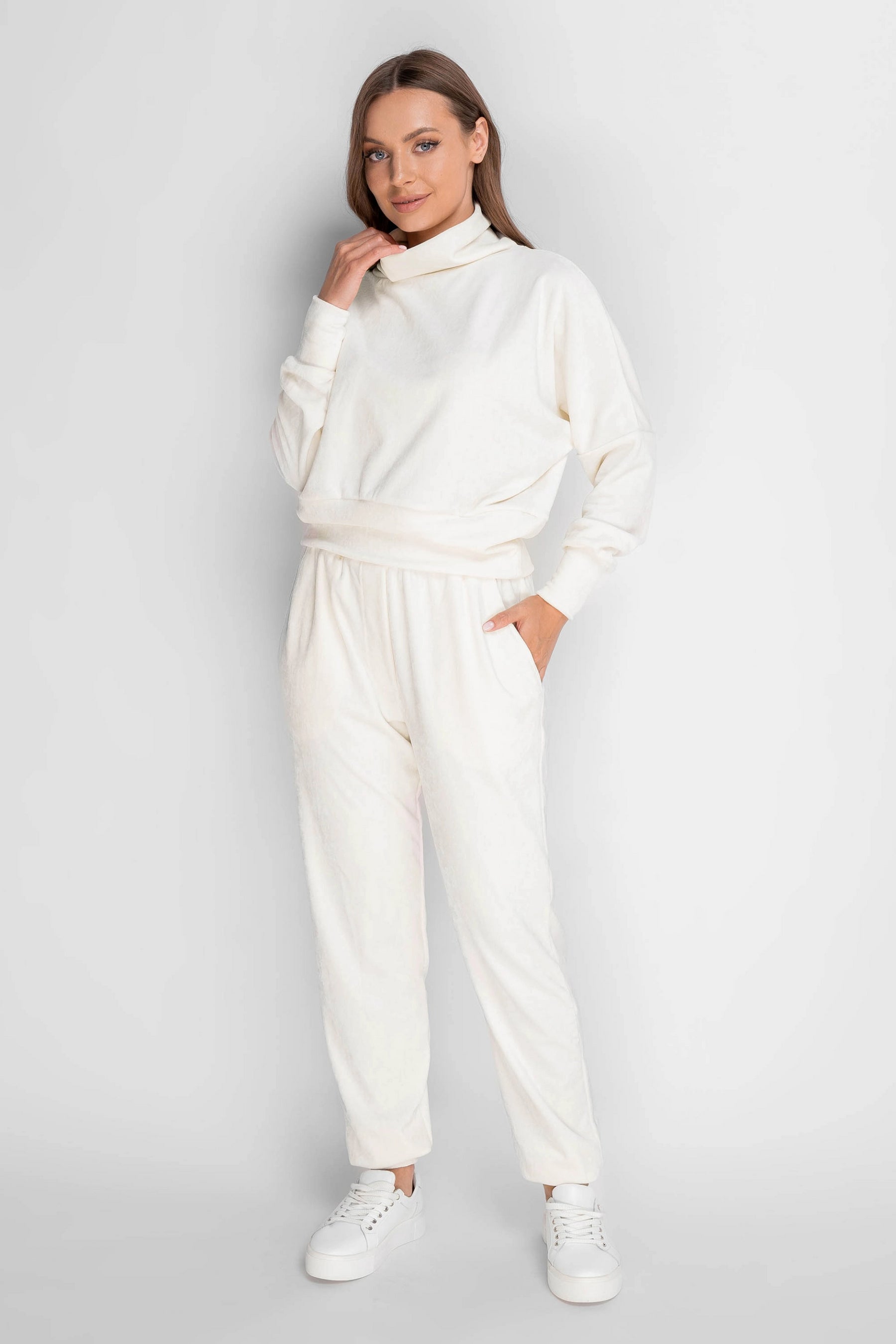 Велюровый костюм 6213-8 03 champagne