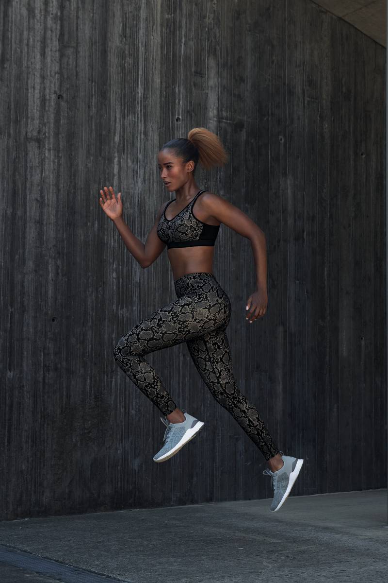 Леггинсы с компрессионным эффектом 1696