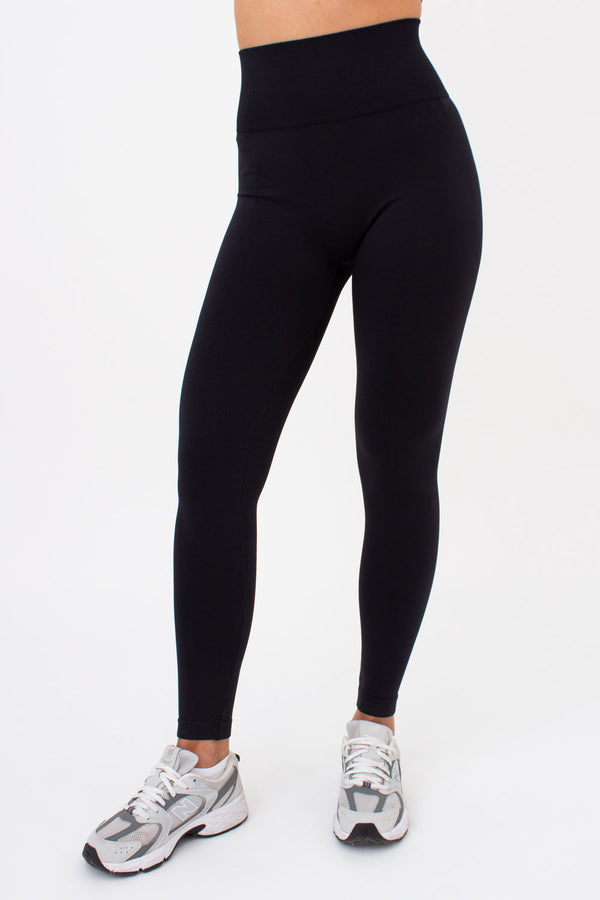 Спортивные леггинсы с пуш-ап эффектом Leggings Sport Shape UP-00002705 black