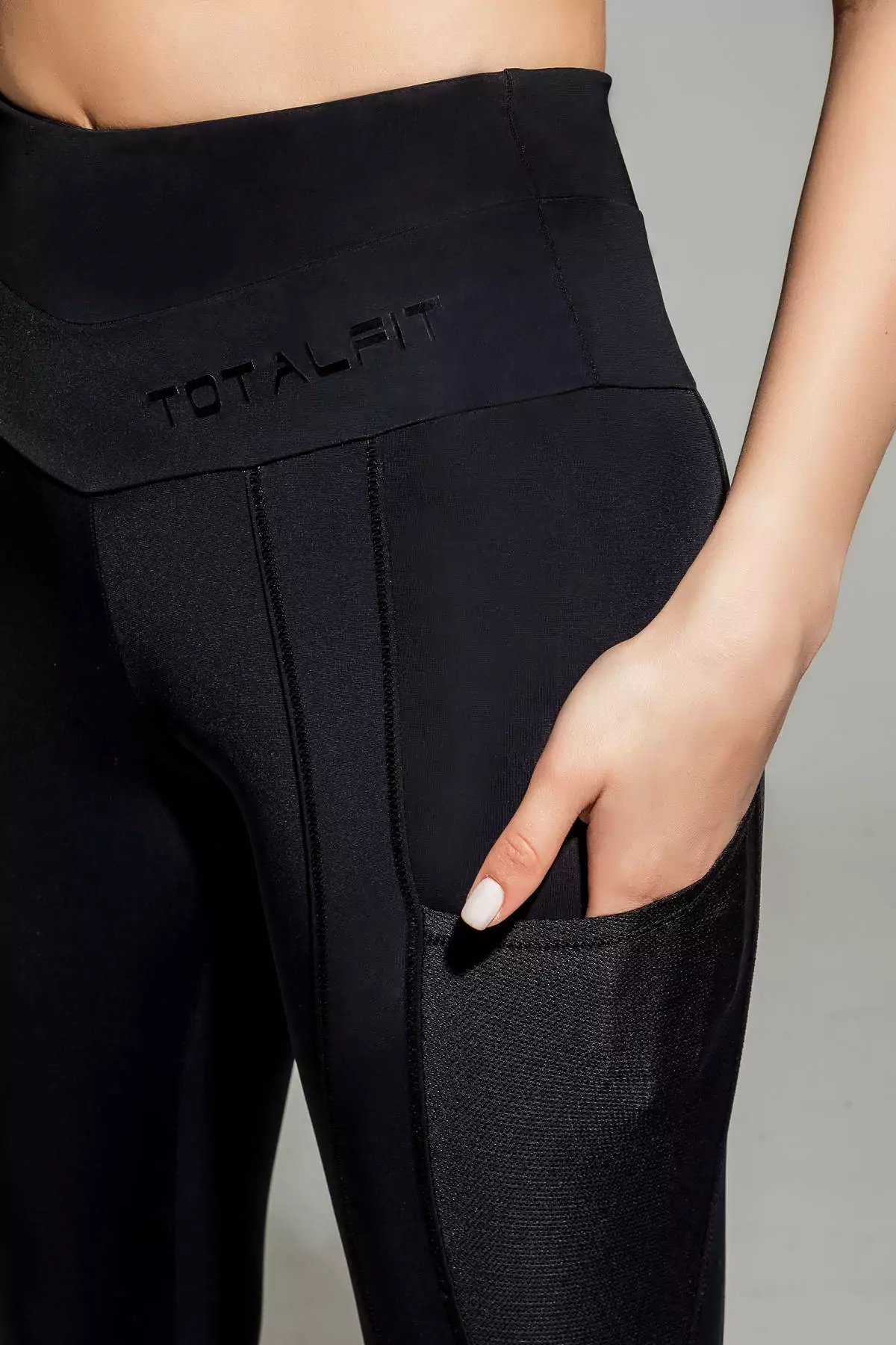 Спортивні легінси з кишенею SP311