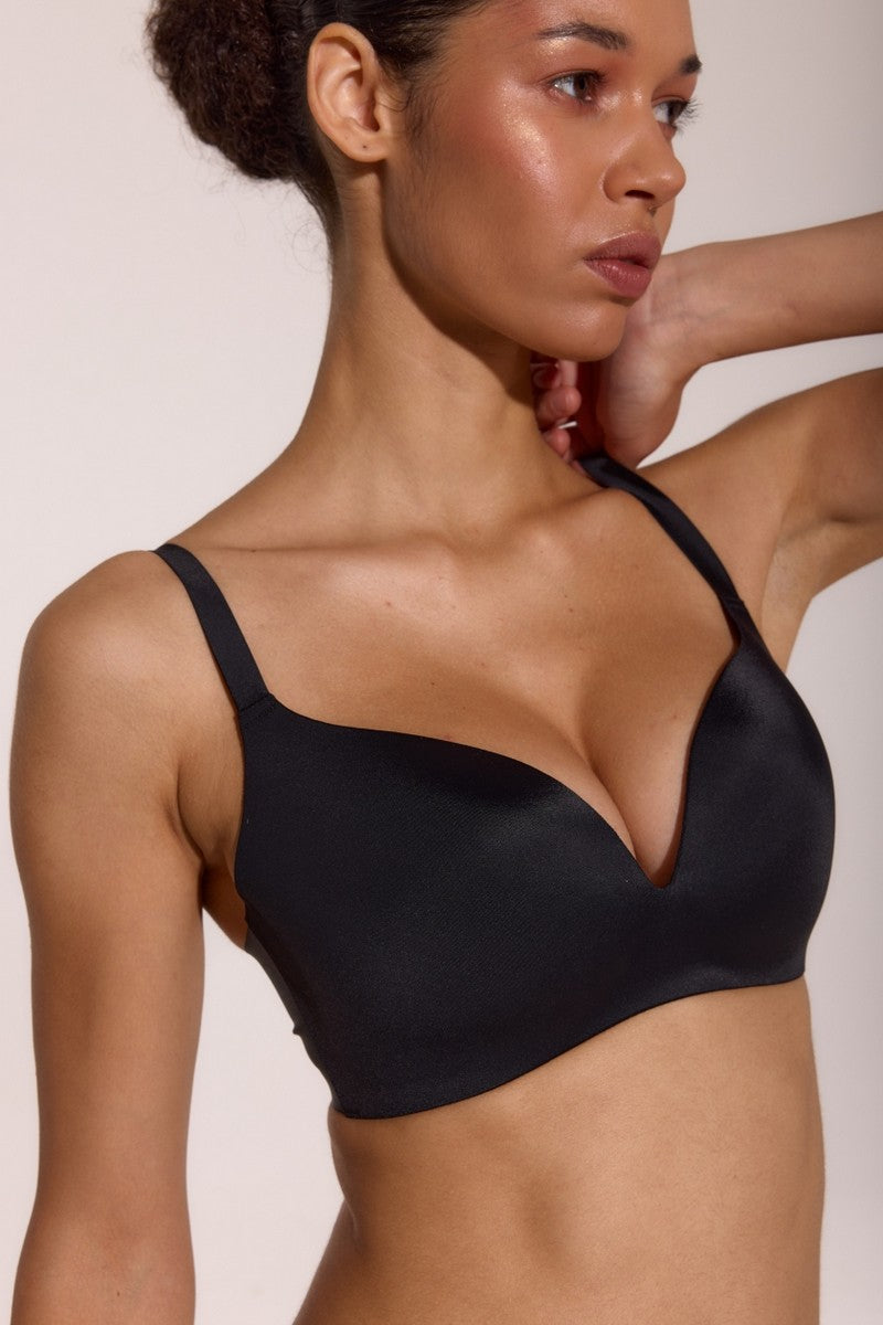 Бесшовный бюстгальтер без косточек L1520A Marita black