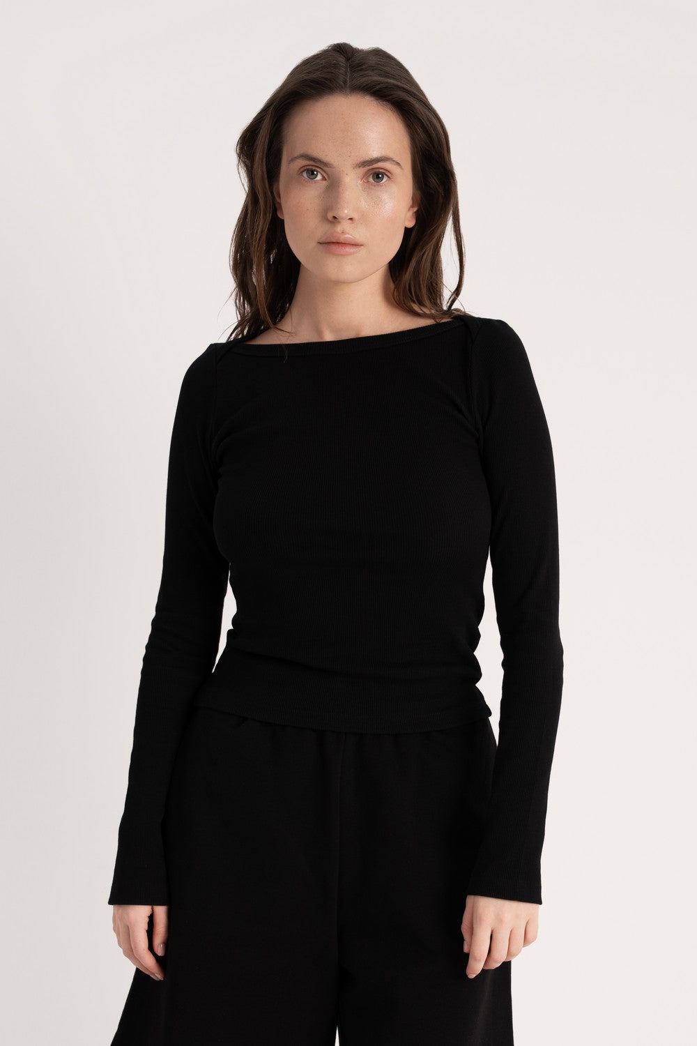 Лонгслив в рубчик LC041l Luisa black