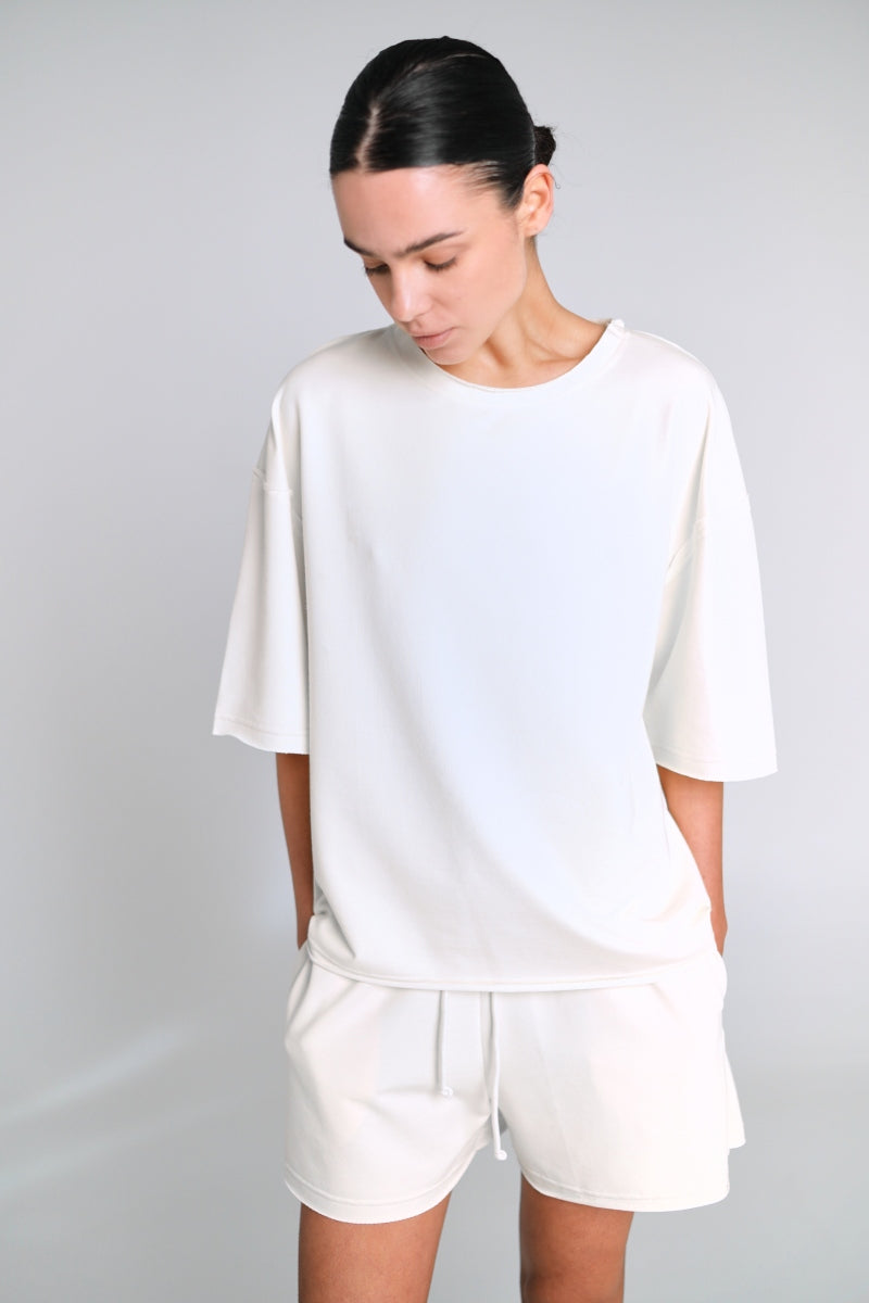 Хлопковый костюм с шортами LC070 ivory