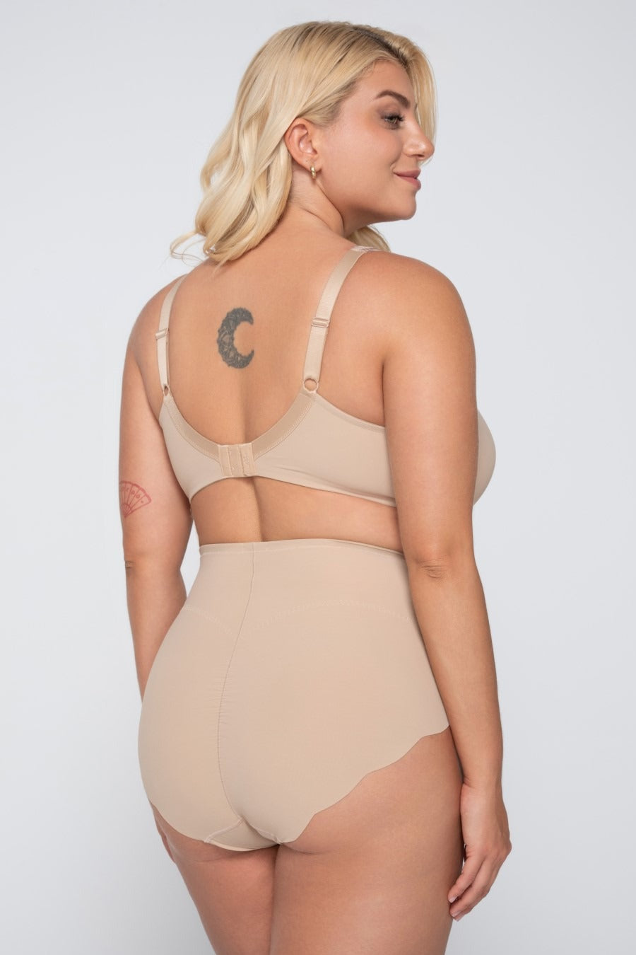 Коригуючі трусики сліпи Secret 2107 beige