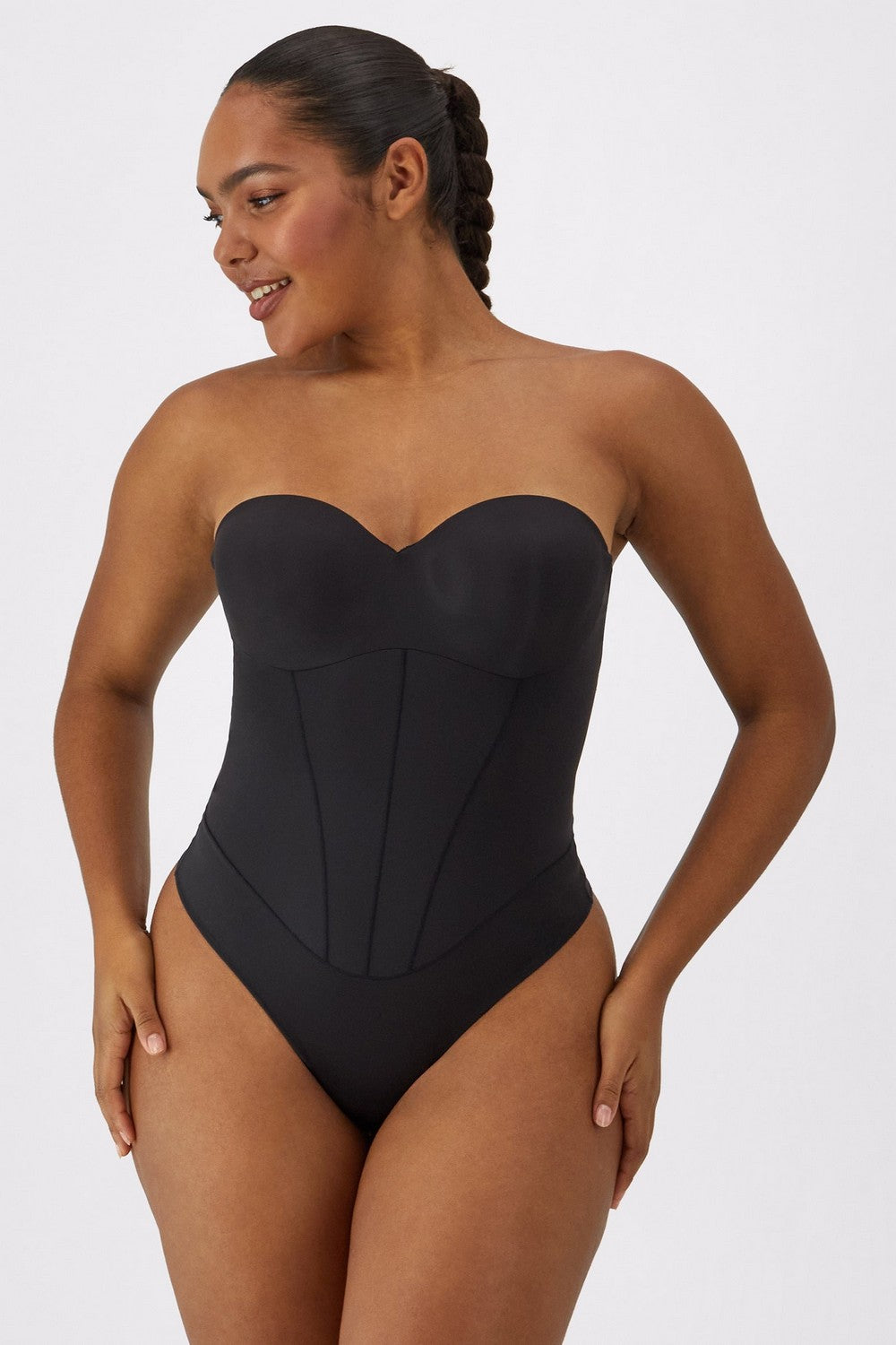 Корректирующее боди-стринг DMS131 black
