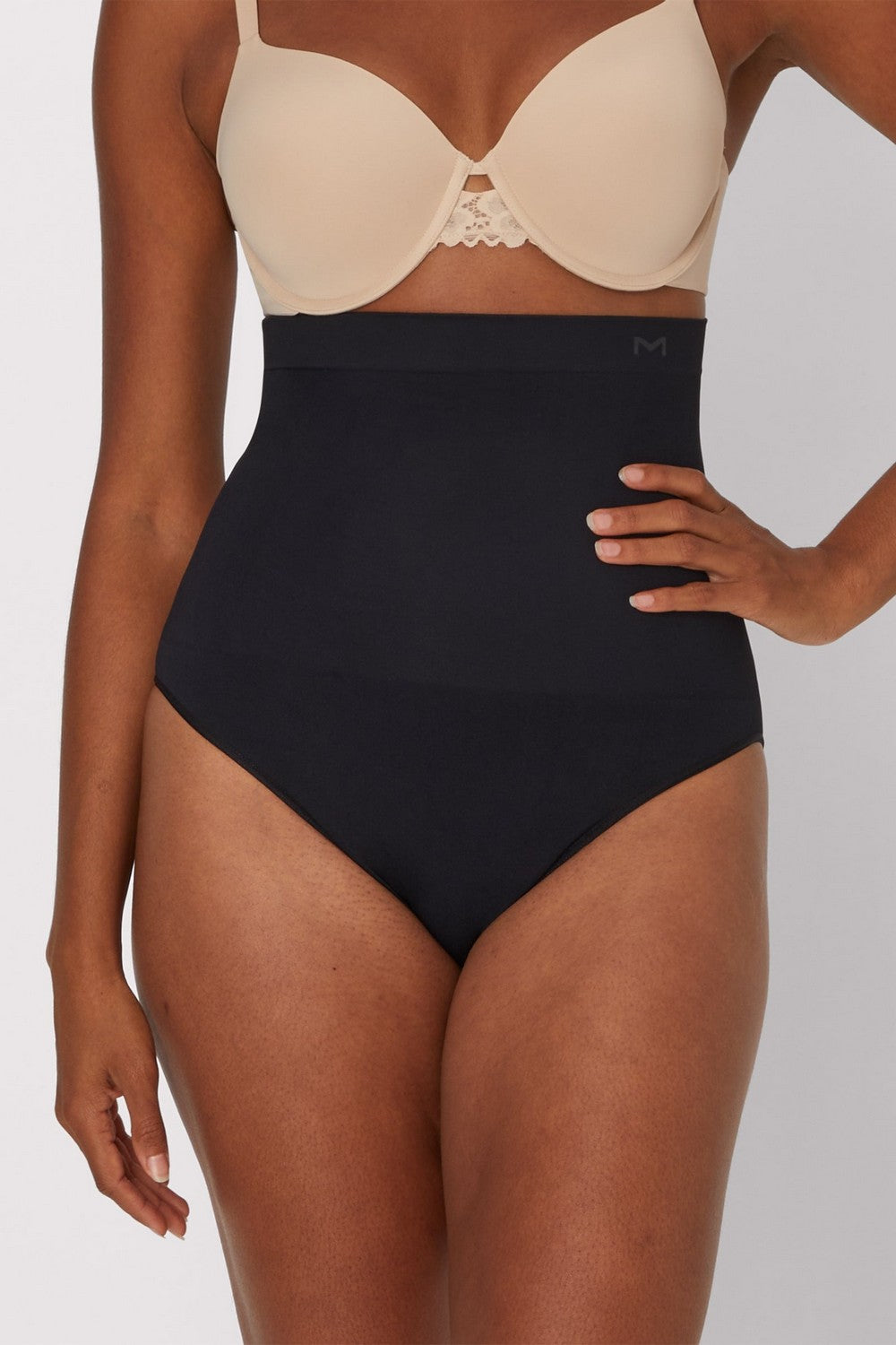 Корректирующие трусики слип DMS832 black