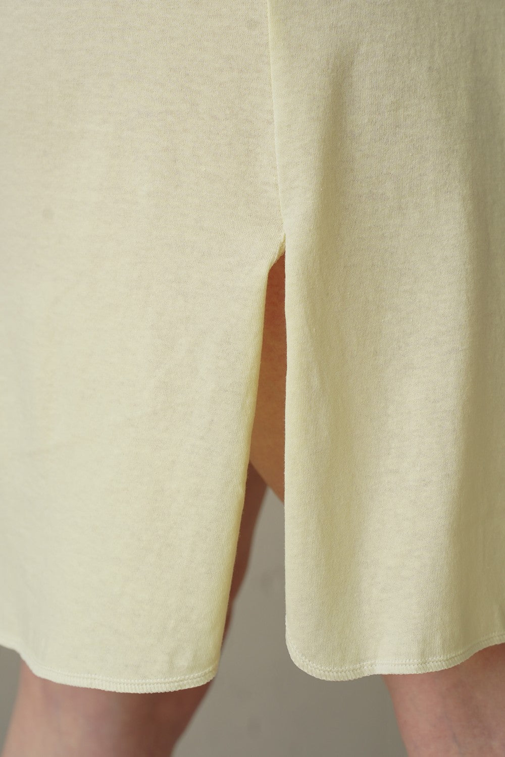 Хлопковая ночная сорочка для кормящих мам 24126 Simple pastel yellow