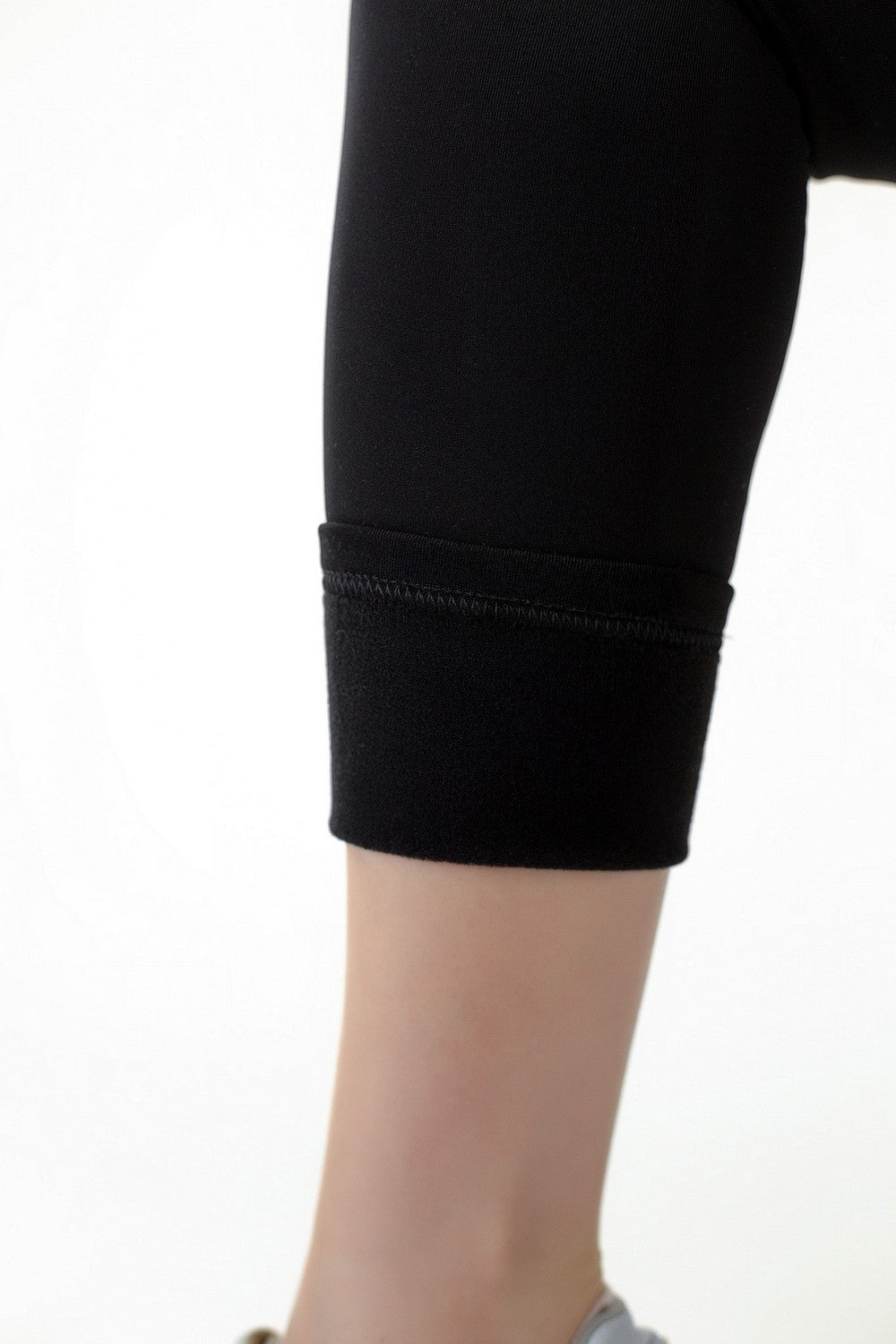 Утеплені легінси для вагітних 646 black