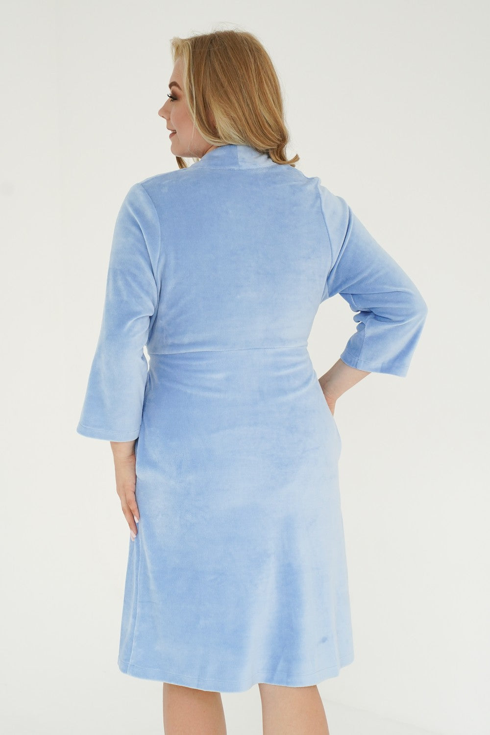 Велюровый халат для беременных и кормящих мам 25400 blue