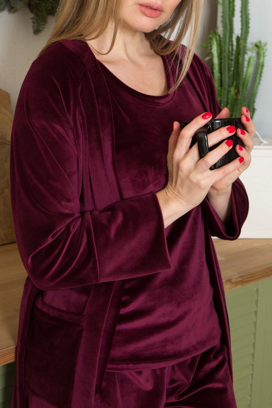 Домашний комплект из велюра Ксл1580 plum