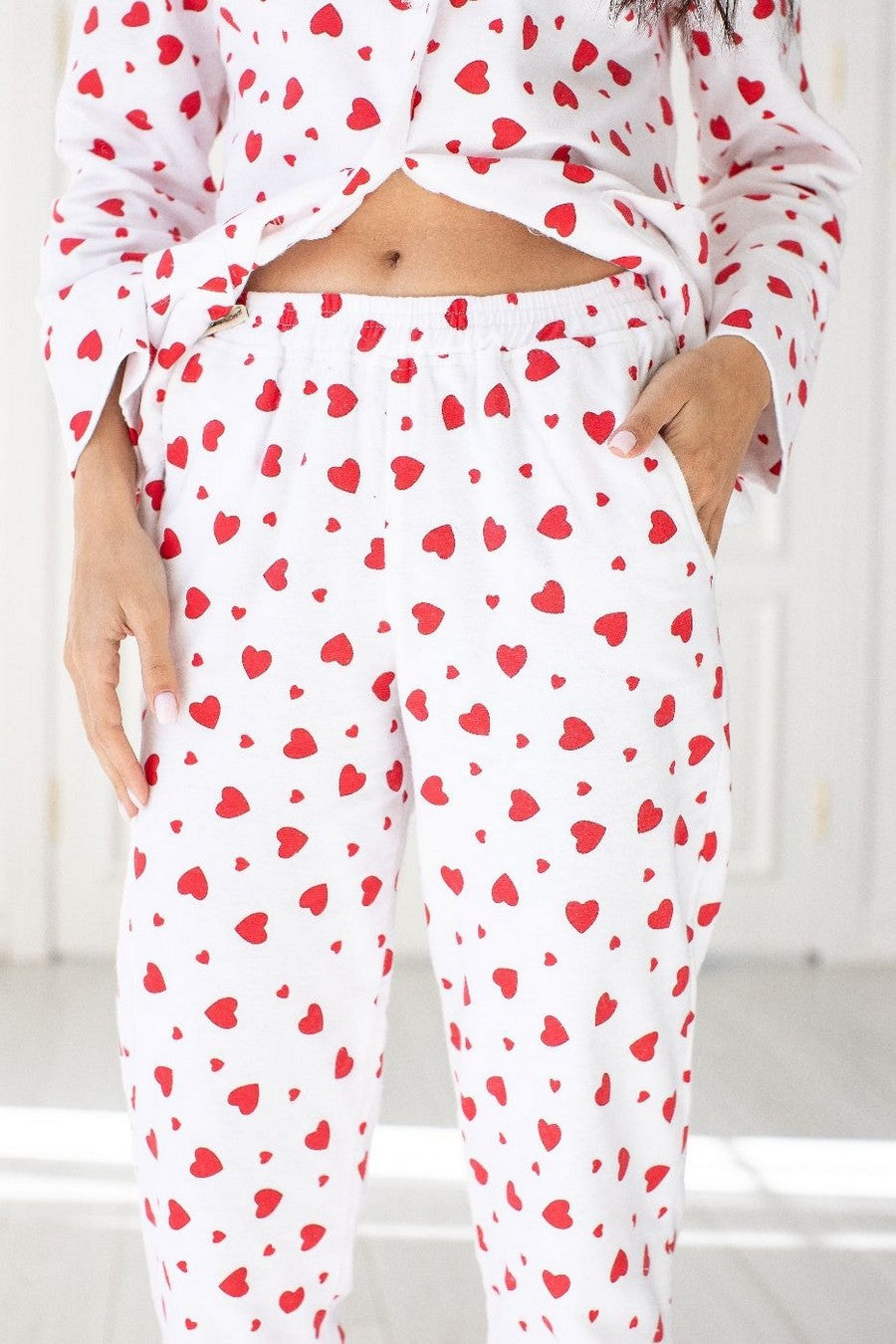 Фланелевая пижама с сердечками П650 white