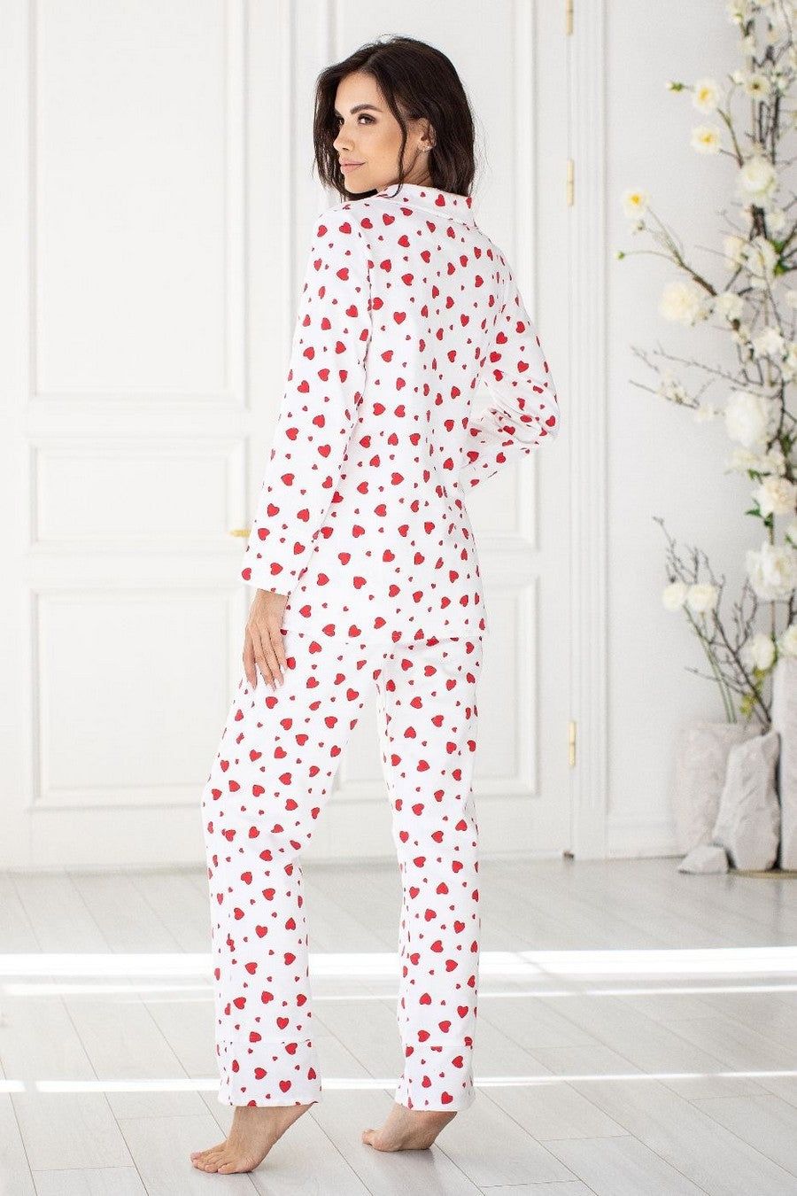Фланелевая пижама с сердечками П650 white
