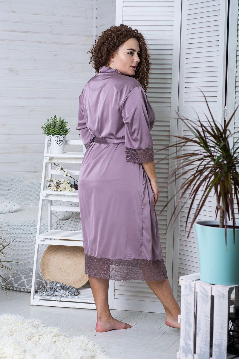 Длинный халат с кружевом Х1080 pale purple