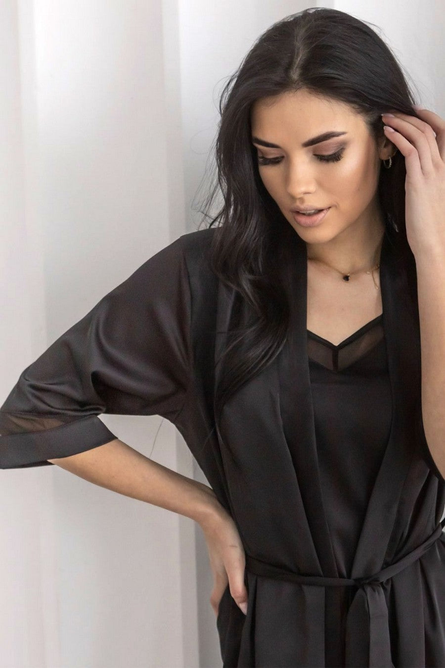 Короткий шелковый халат Хч1092 black