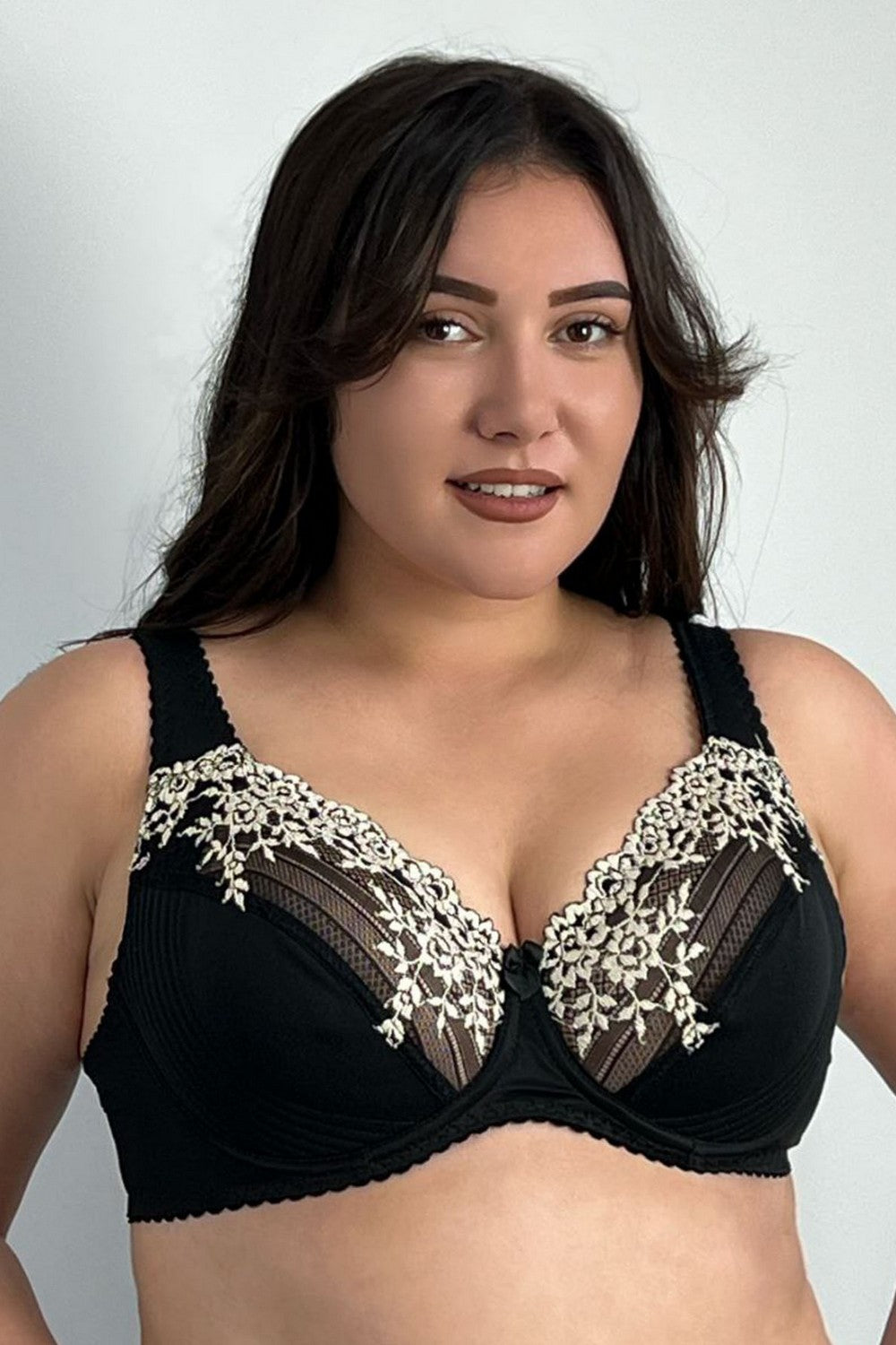Бюстгальтер с мягкой чашкой 330000 Classic silver peony/black