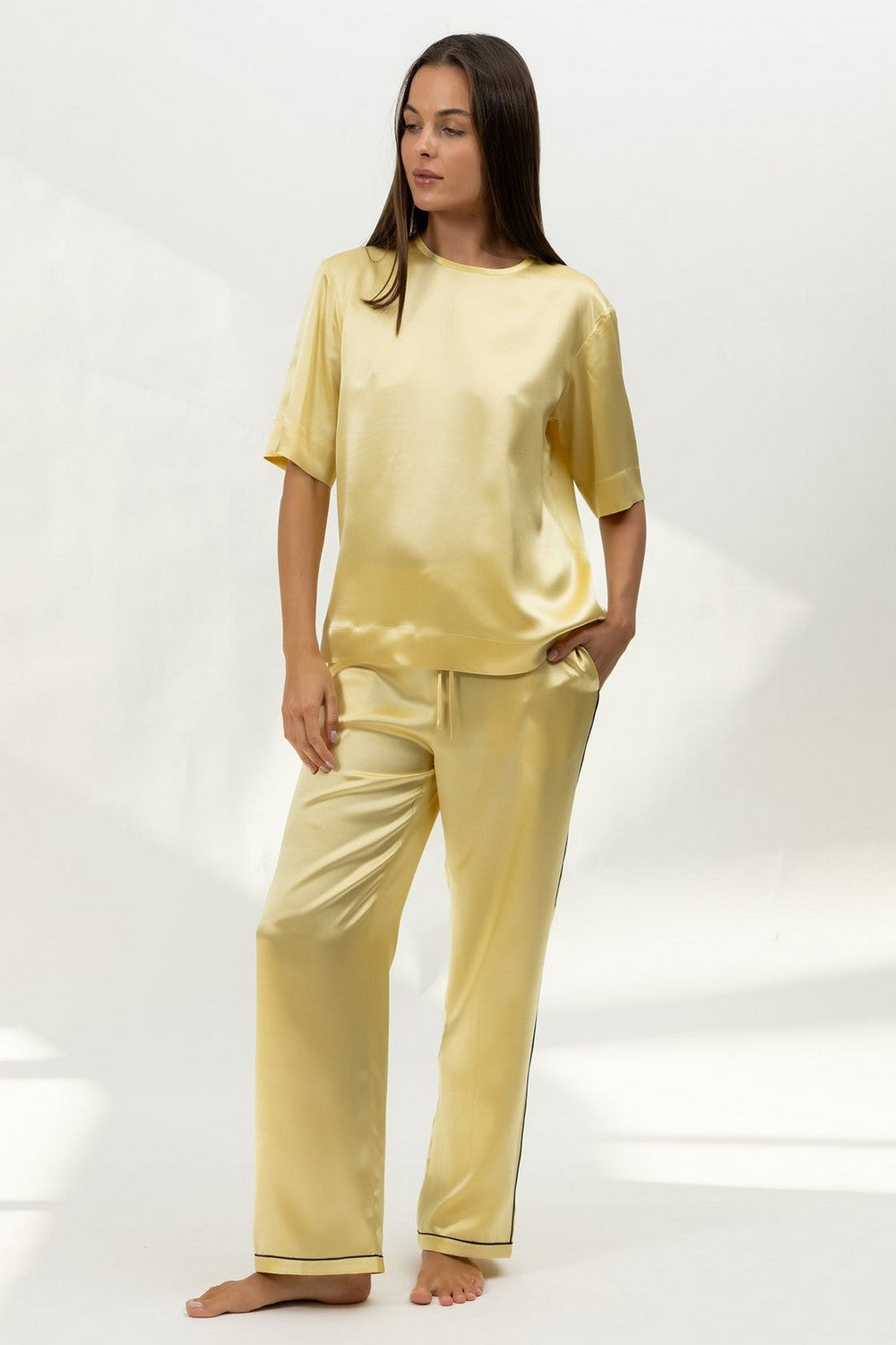 Шелковая футболка 251203-02 Lady panna cotta