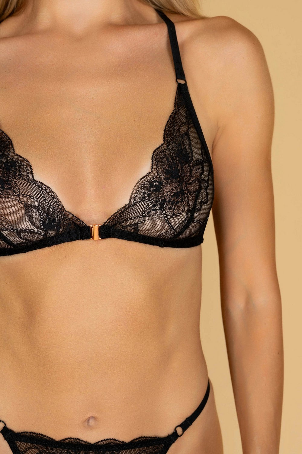 Бюстгальтер с застежкой спереди 812-051 black