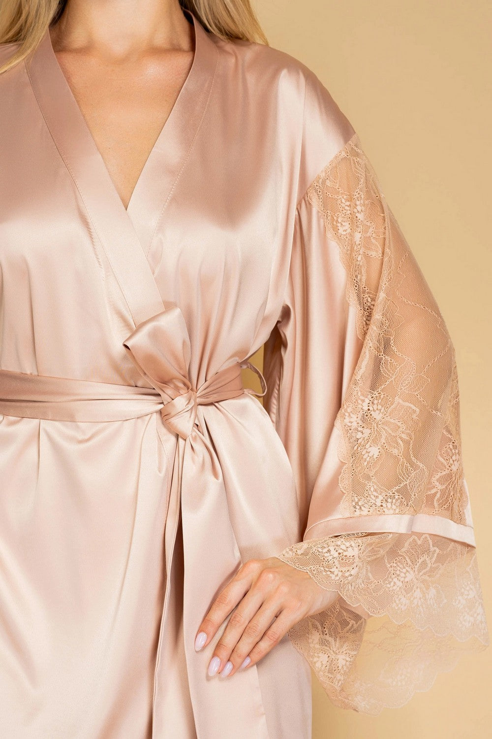 Халат из сатина и кружева 812-6778 beige