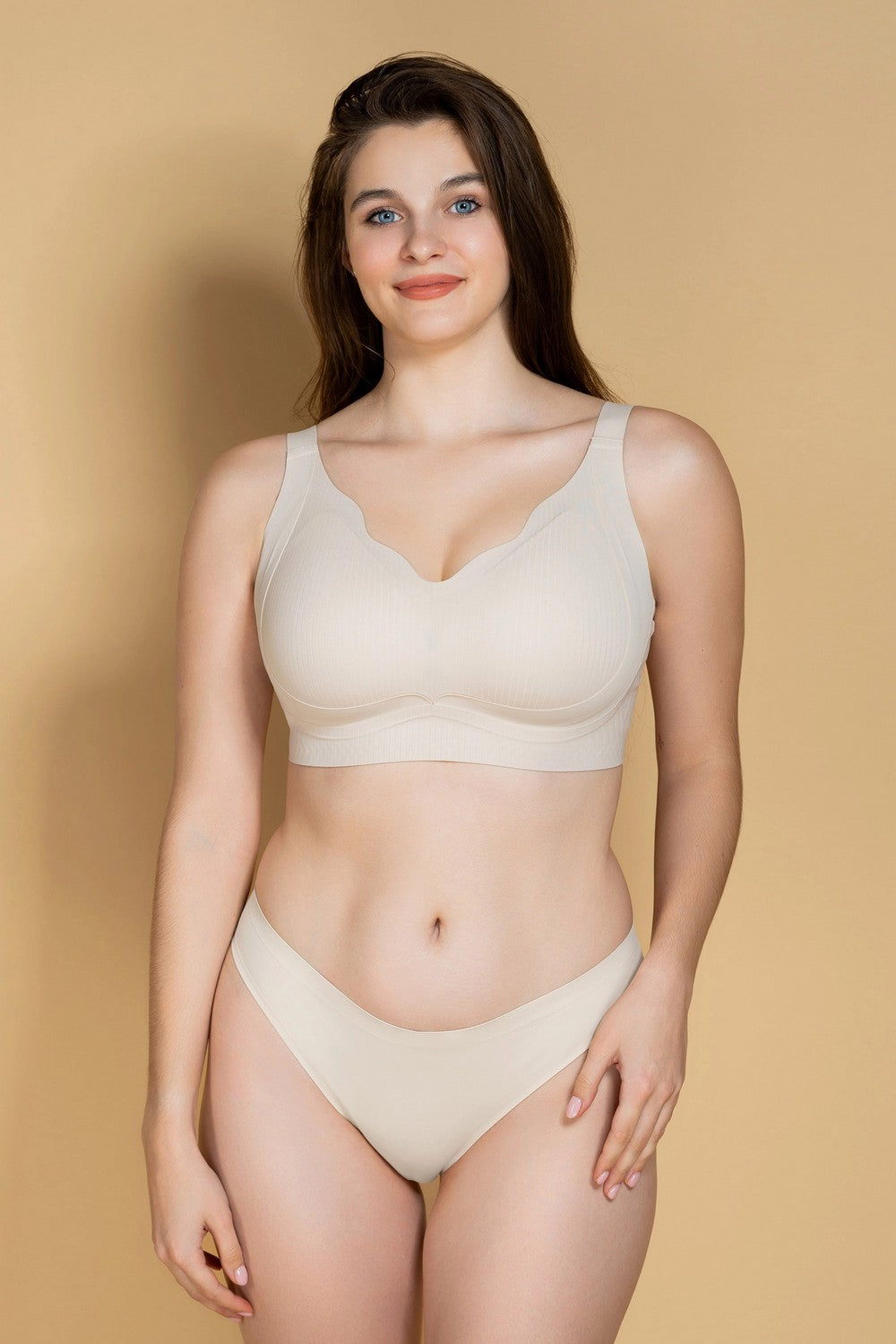 Бесшовный бюстгальтер из микрофибры 887-075 beige