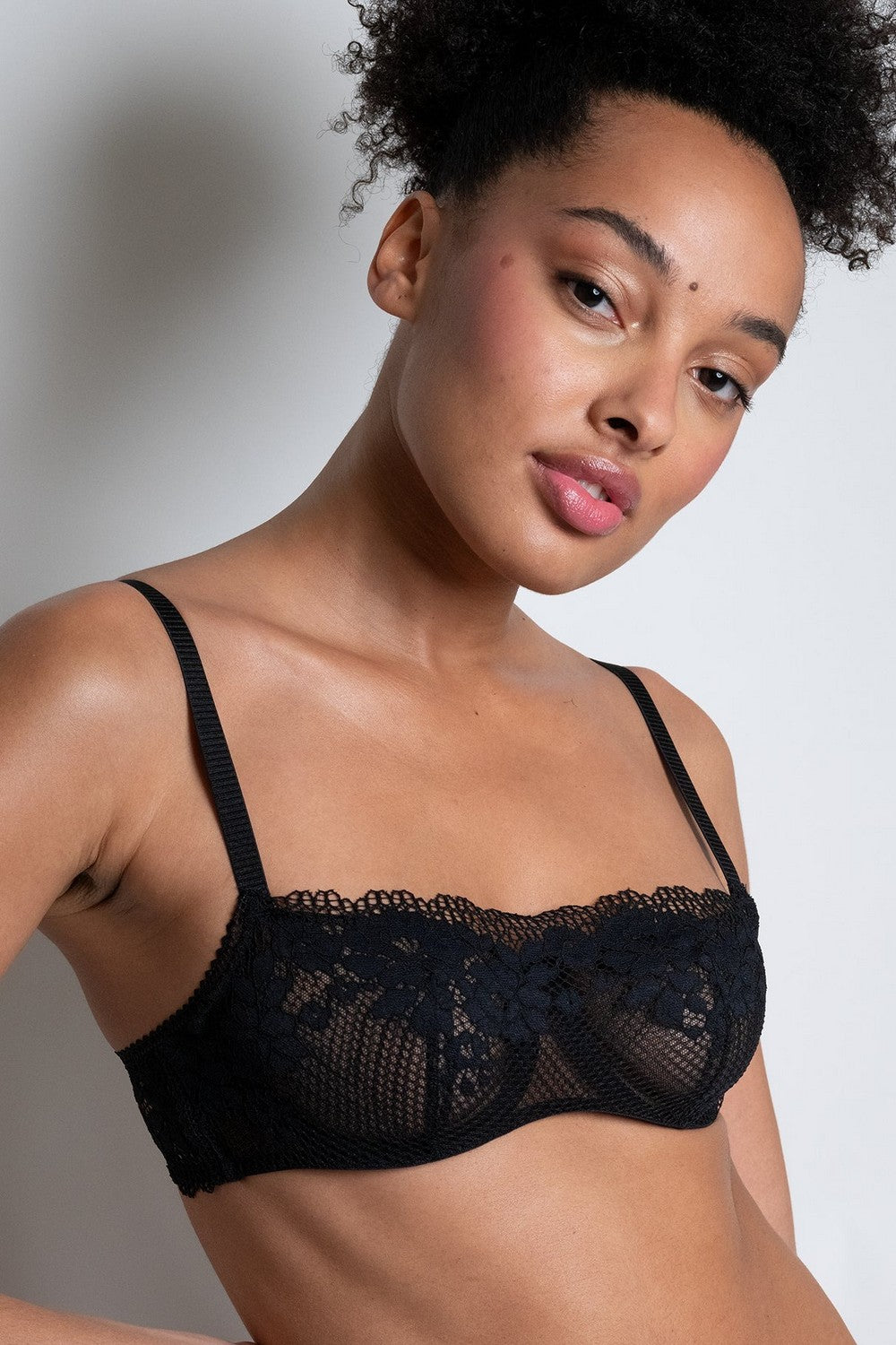 Бюстгальтер бандо на косточках T218 Nina black