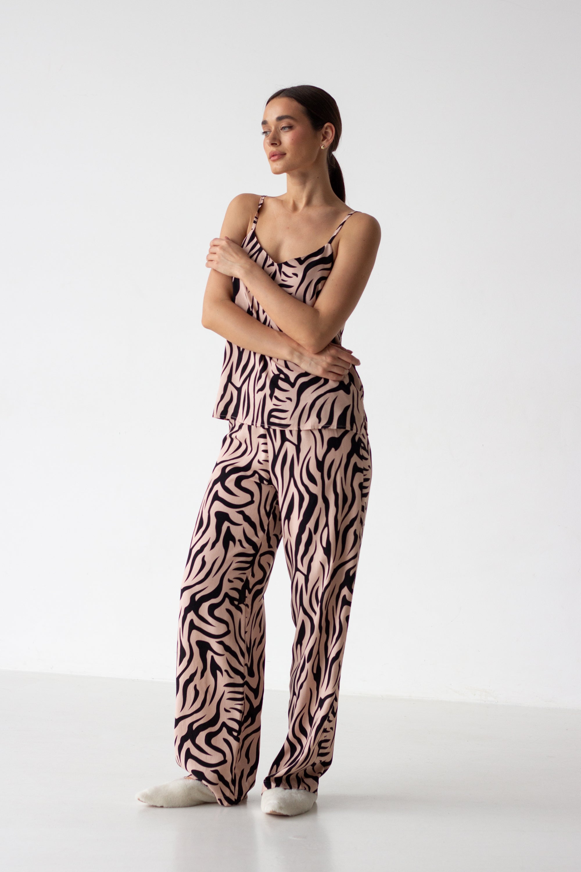 Пижама из штапеля 0340/344 black zebra