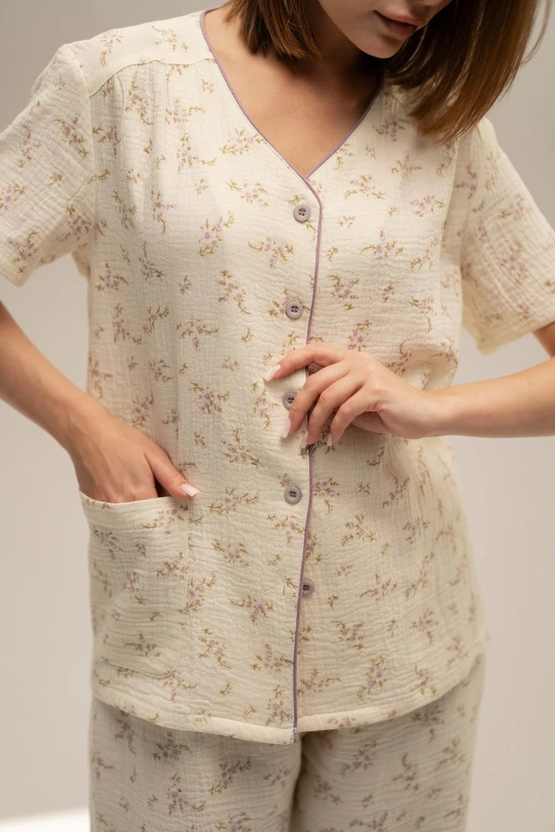 Муслінова піжама з квітами 25061