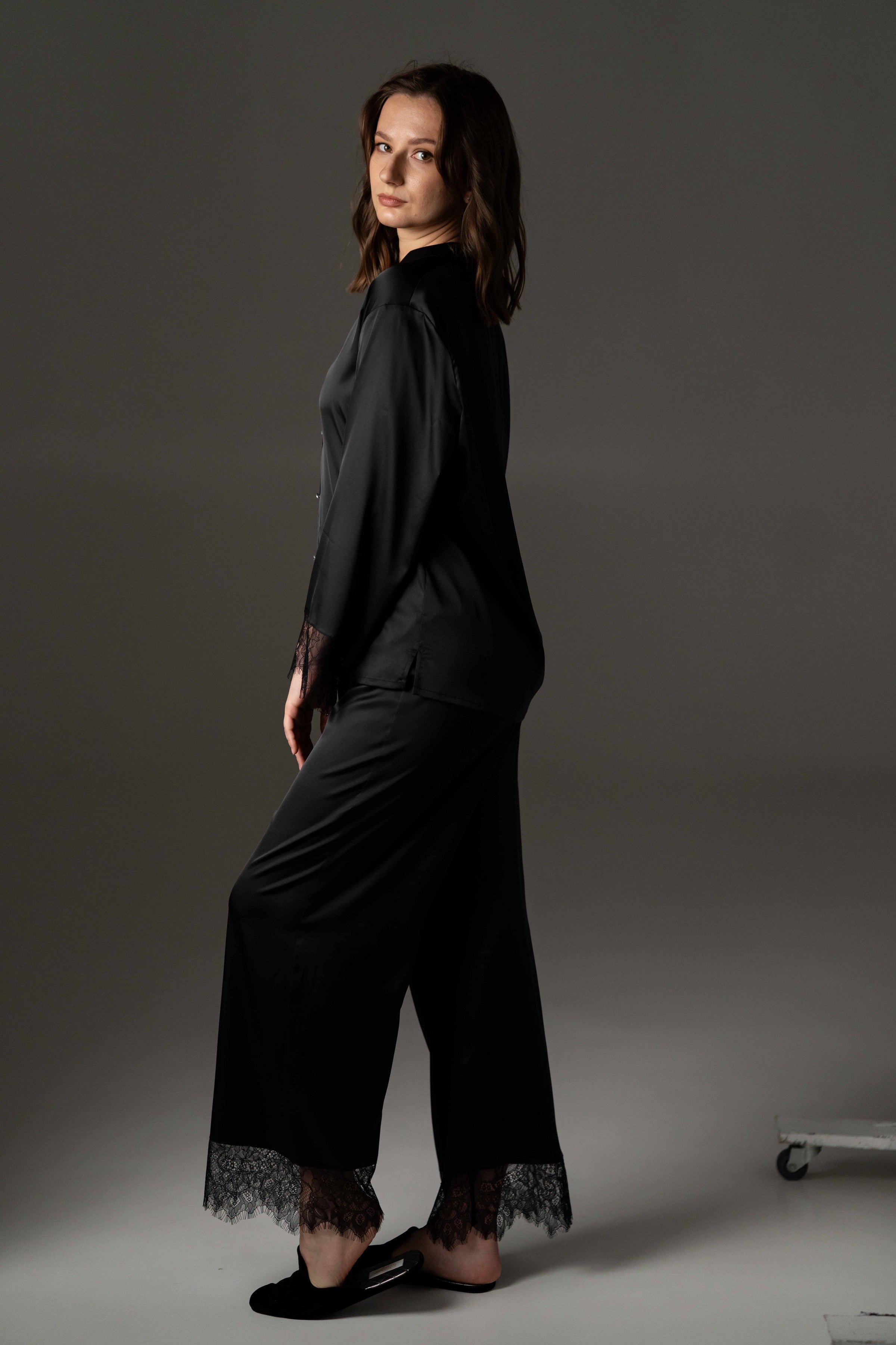 Шовкова піжама з мереживом Jennifer 25149