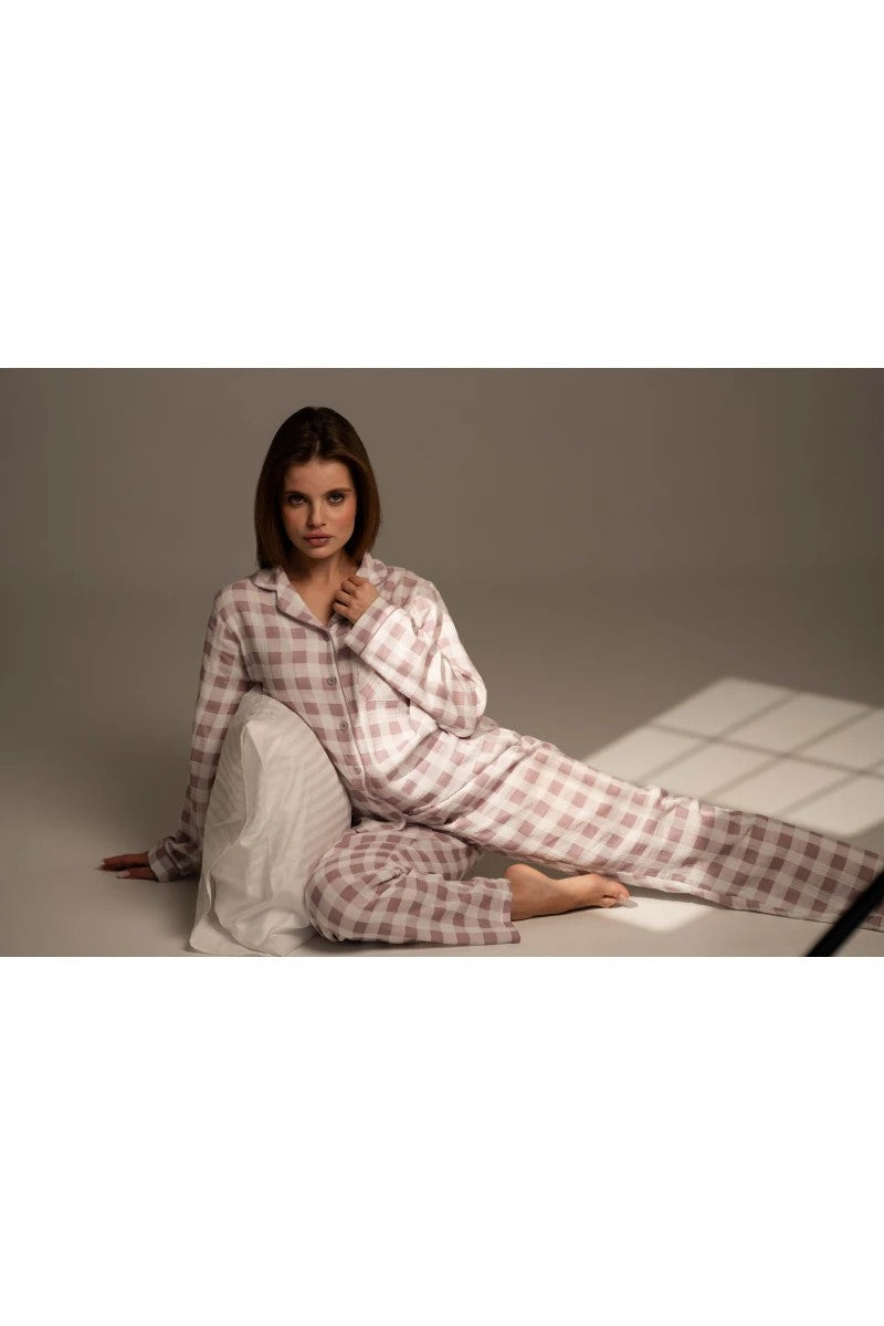 Муслиновая пижама в клетку 25059