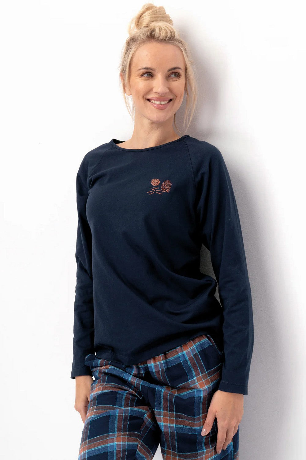 Пижама с фланелевыми брюками LNS 432