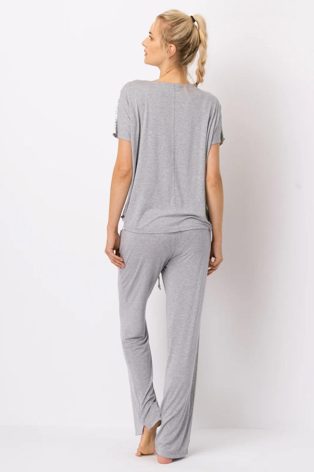 Пижама из вискозы LNS 546 A25 gray