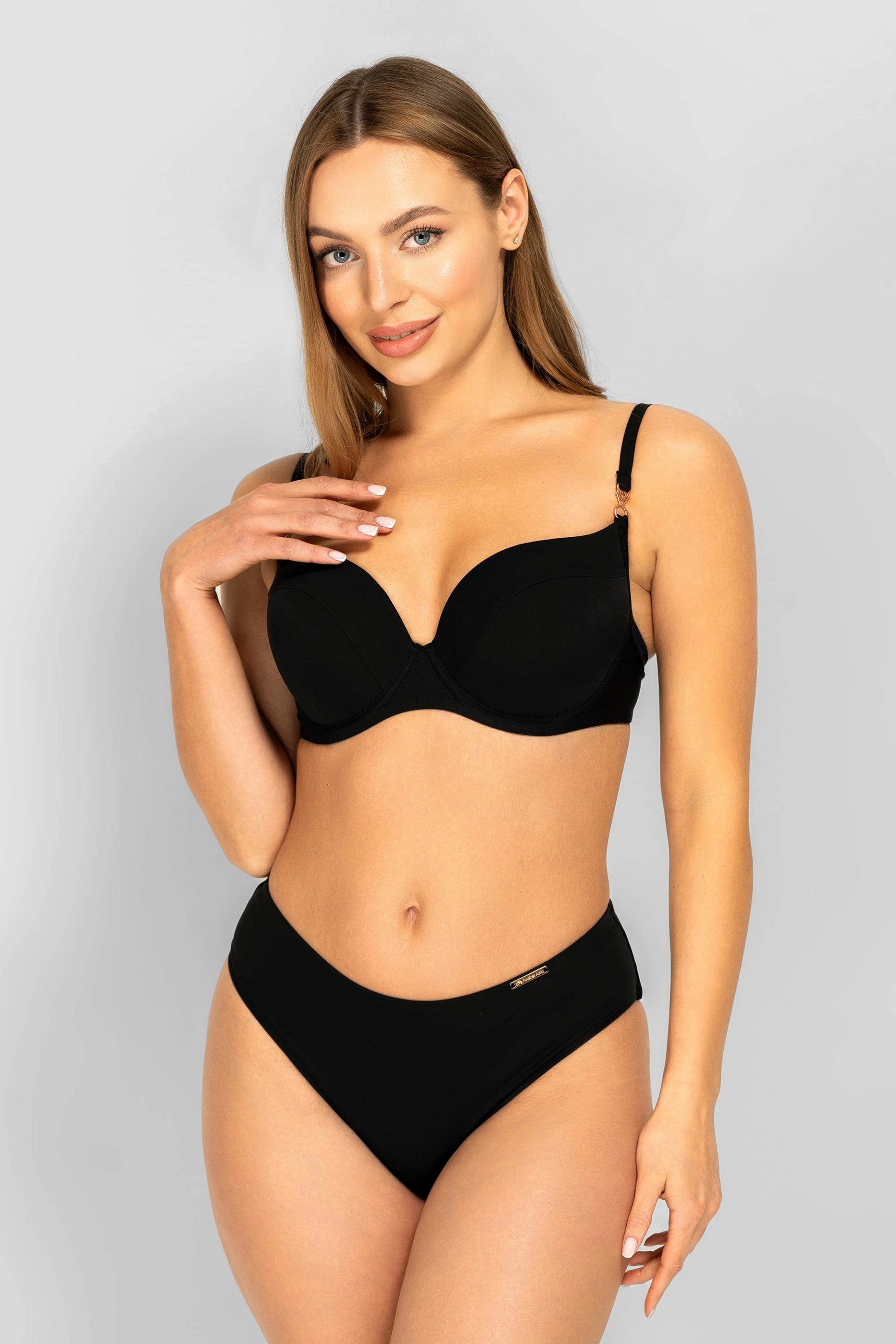 Плавки сліп 945-234/01 black Anabel Arto