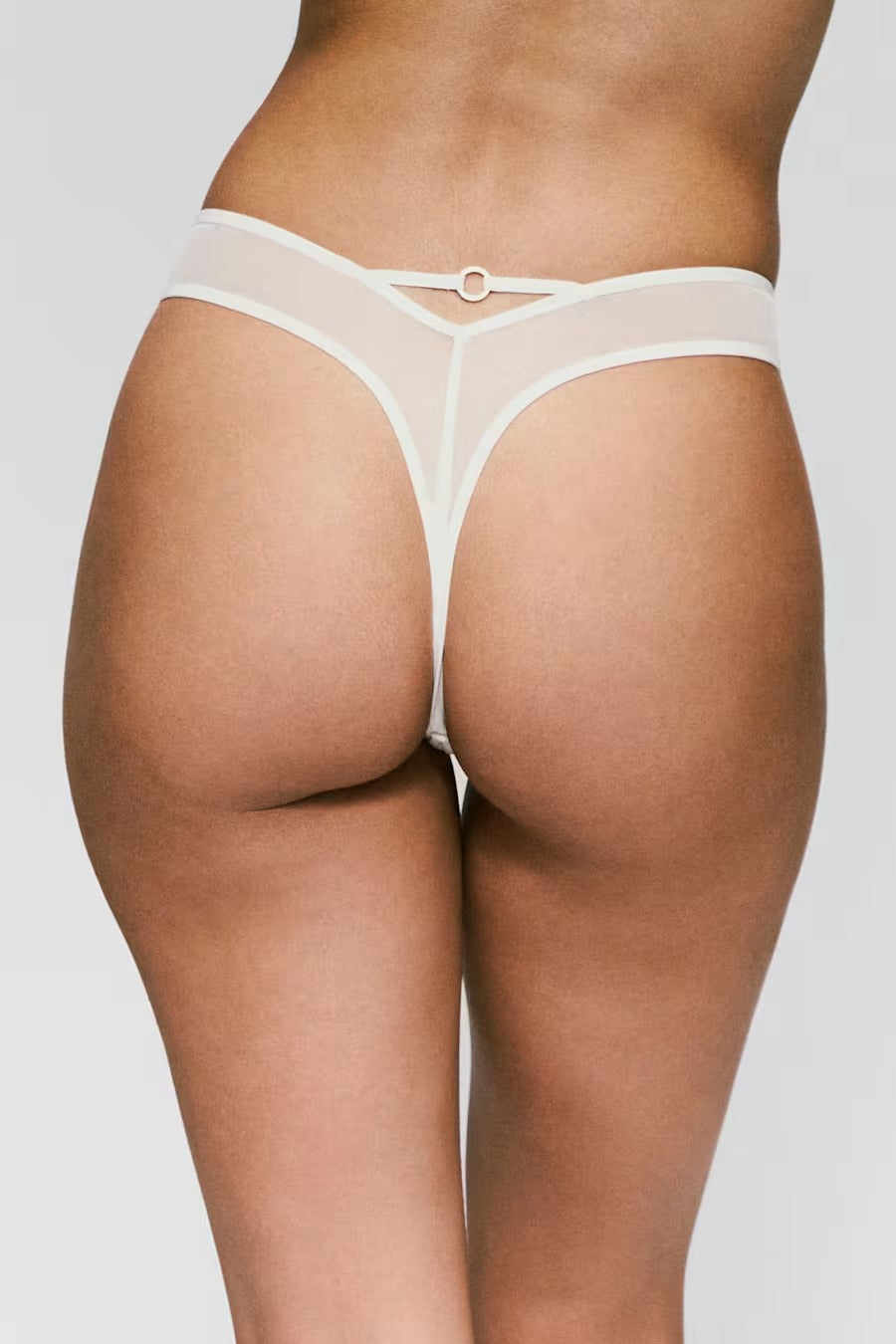 Трусики стринги из микросетки 3501160 Radia chantilly