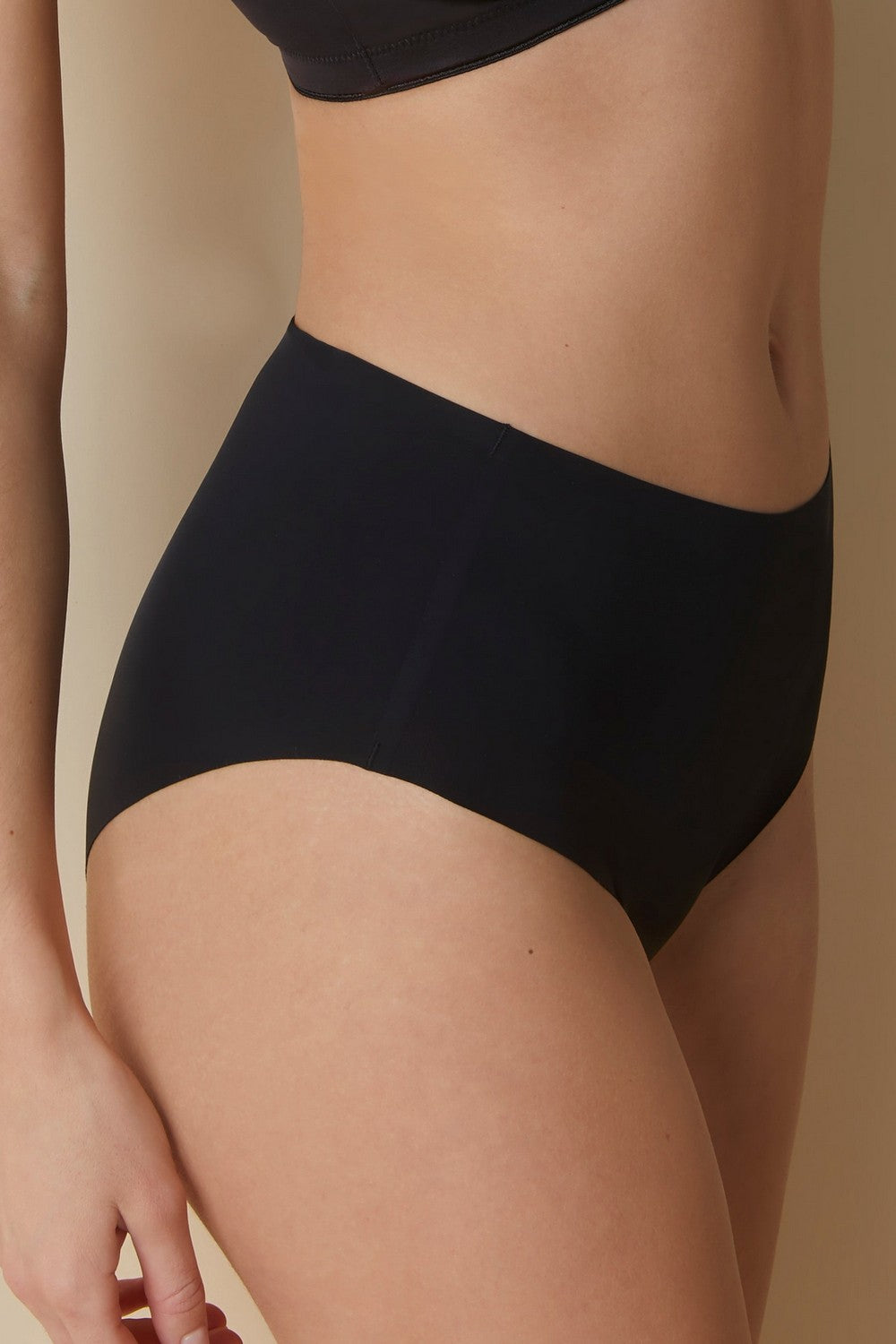 Високі трусики сліпи Mia 3130 503/LMD black