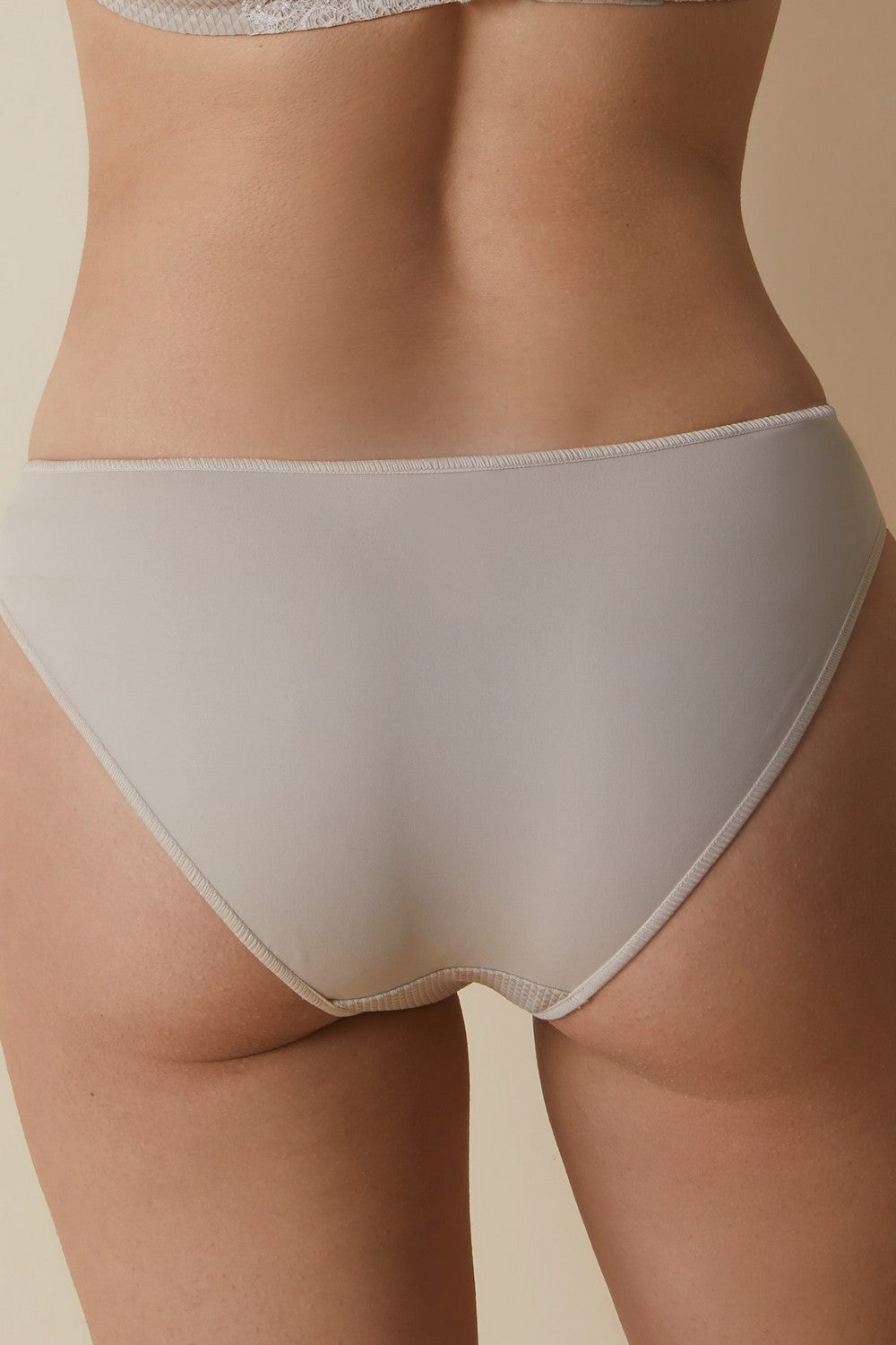 Закриті трусики сліпи Noah 3124/LMB beige