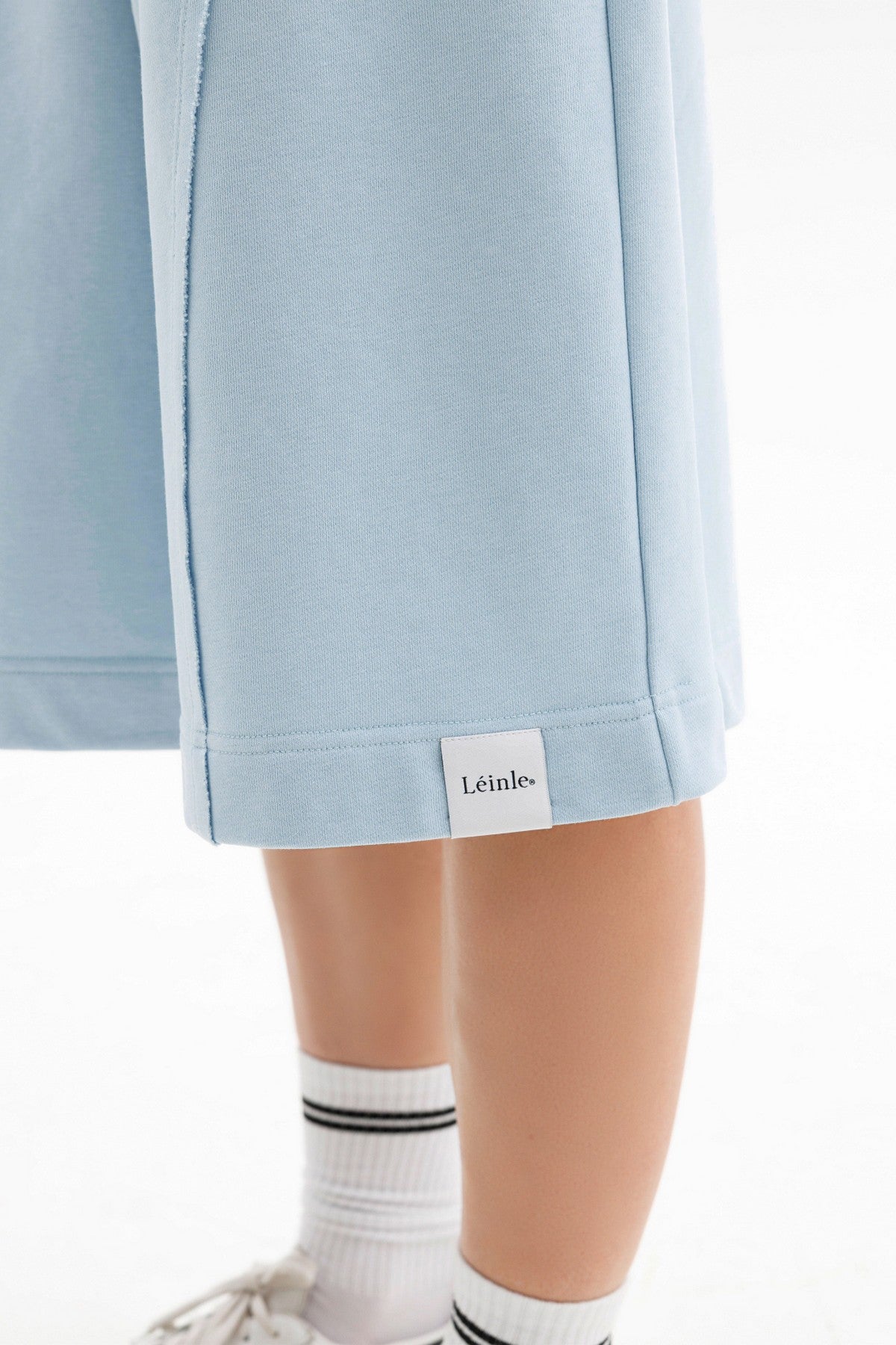 Трикотажные шорты-бермуды 1781/33048