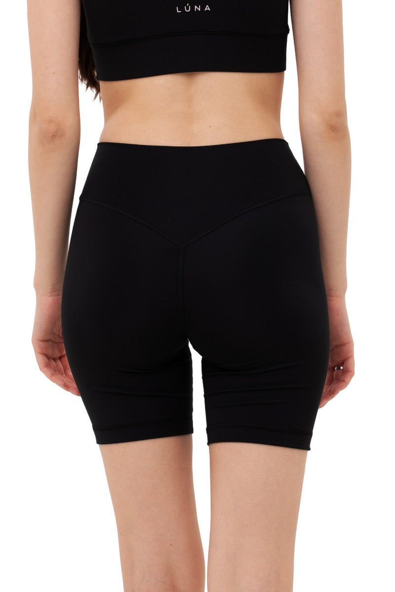 Спортивные шорты LS019b Fila black