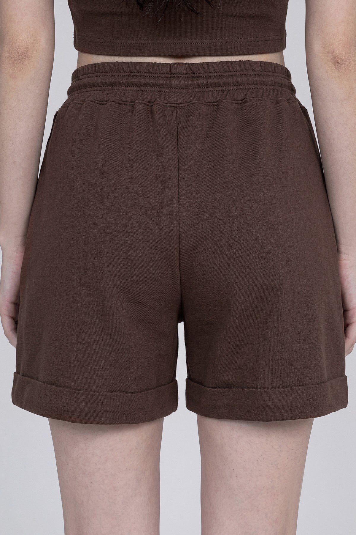 Шорти з манжетом H24-LD97 brown Totalfit вигляд ззаду