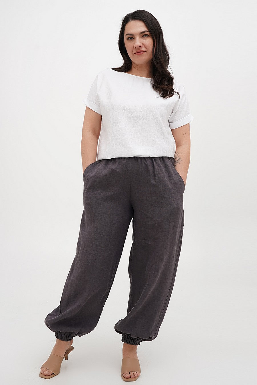 Льняные брюки с карманами 402/2 moss