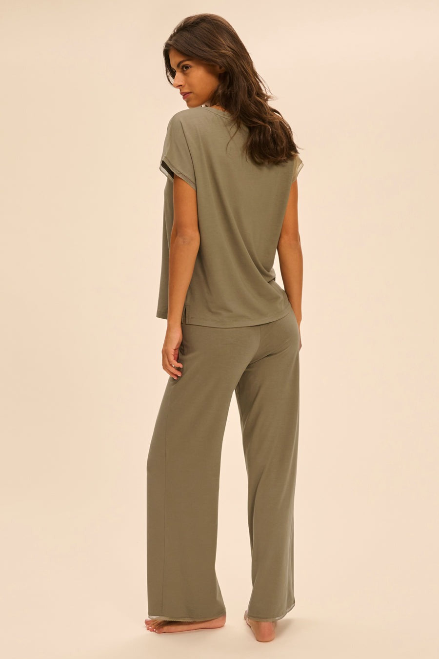 Домашняя футболка из вискозы Aurore 1C9901 vert argile SS25