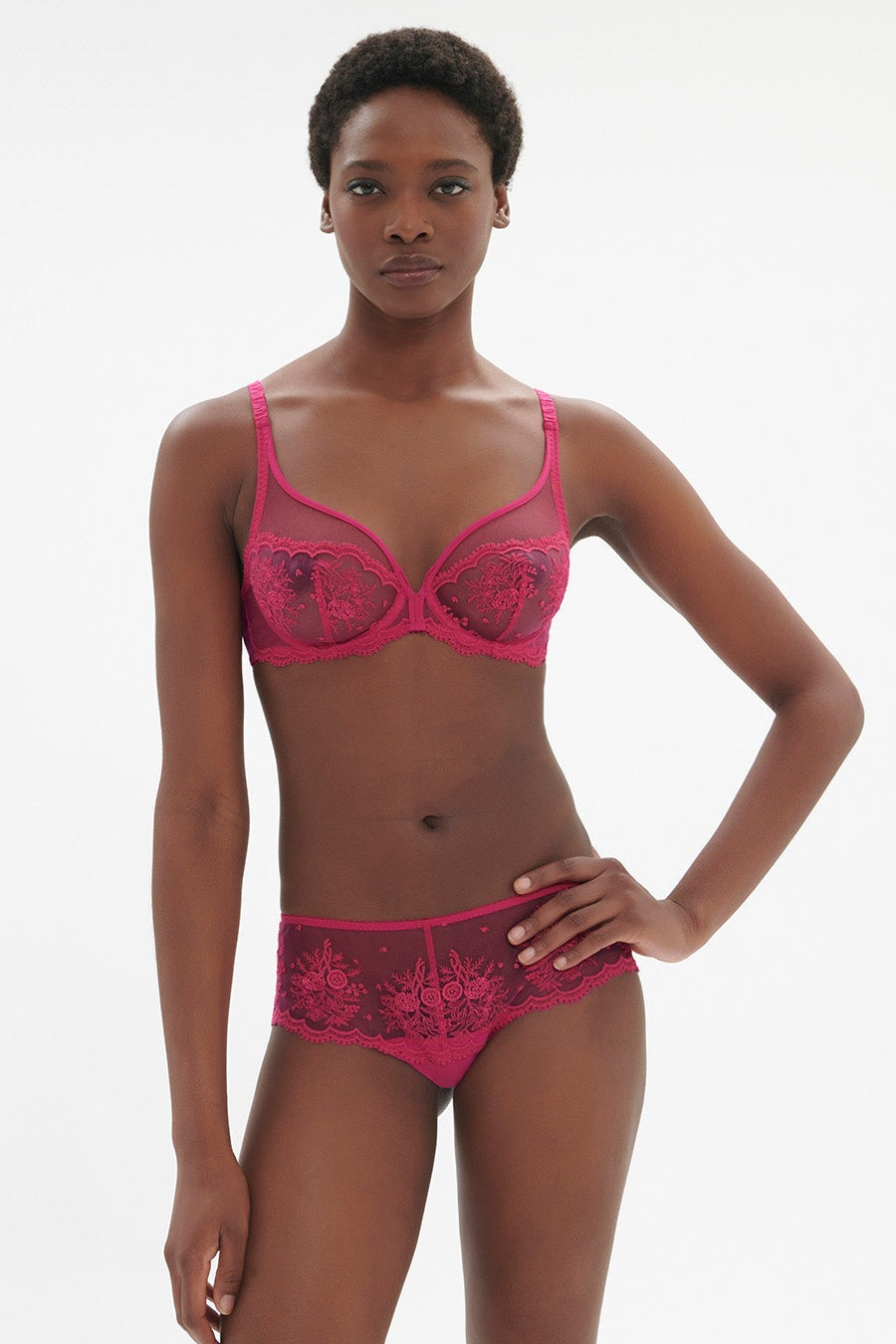 Мягкий бюстгальтер из микросетки Intrigue 1E2319 rose disco FW24