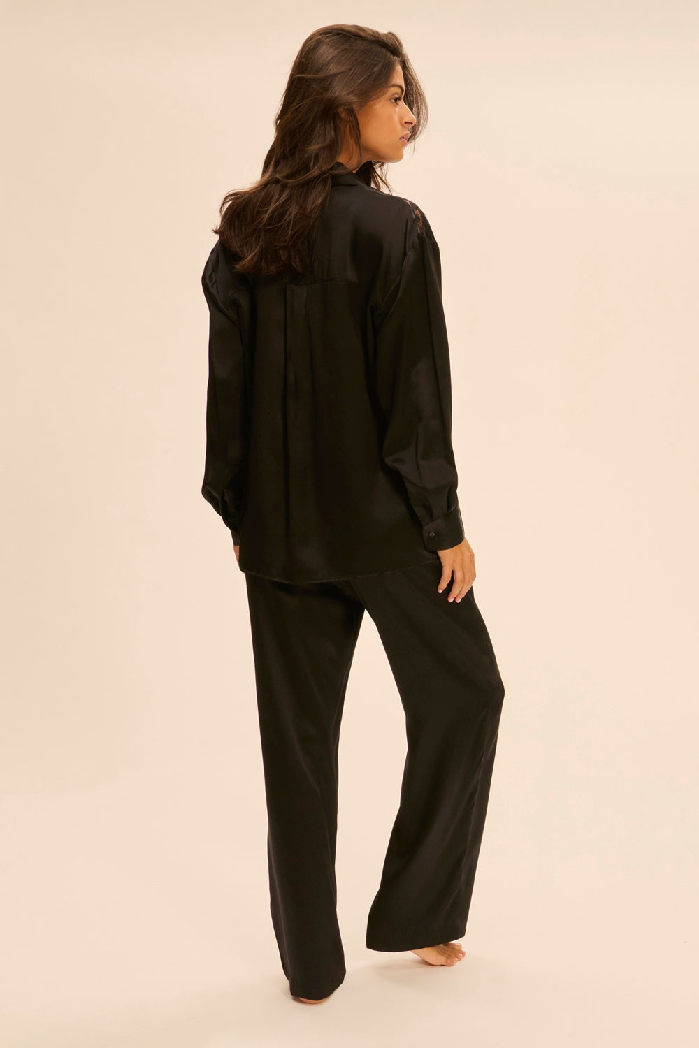 Пижамная блуза на пуговицах Love Me 1F8957 black